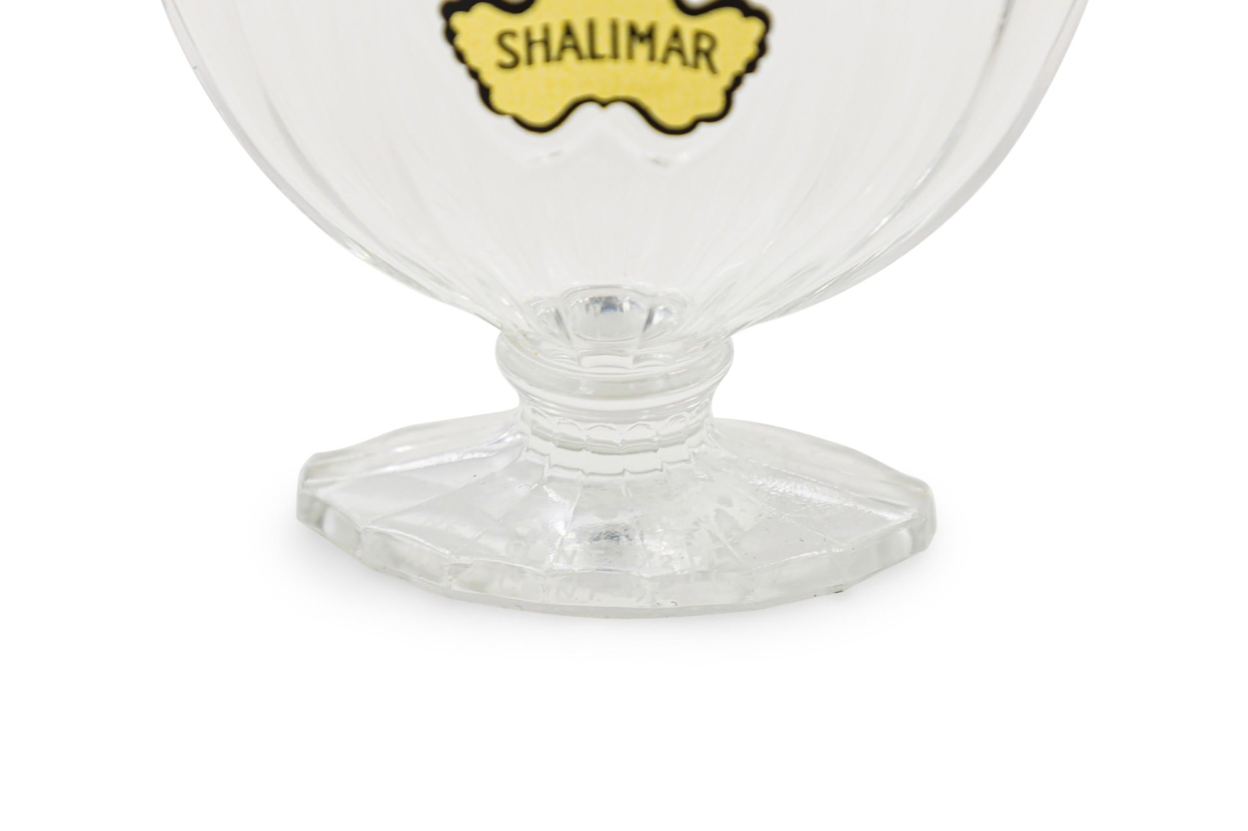 Vetro French Art-Deco Urn-Shape Perfume Bottle in vendita