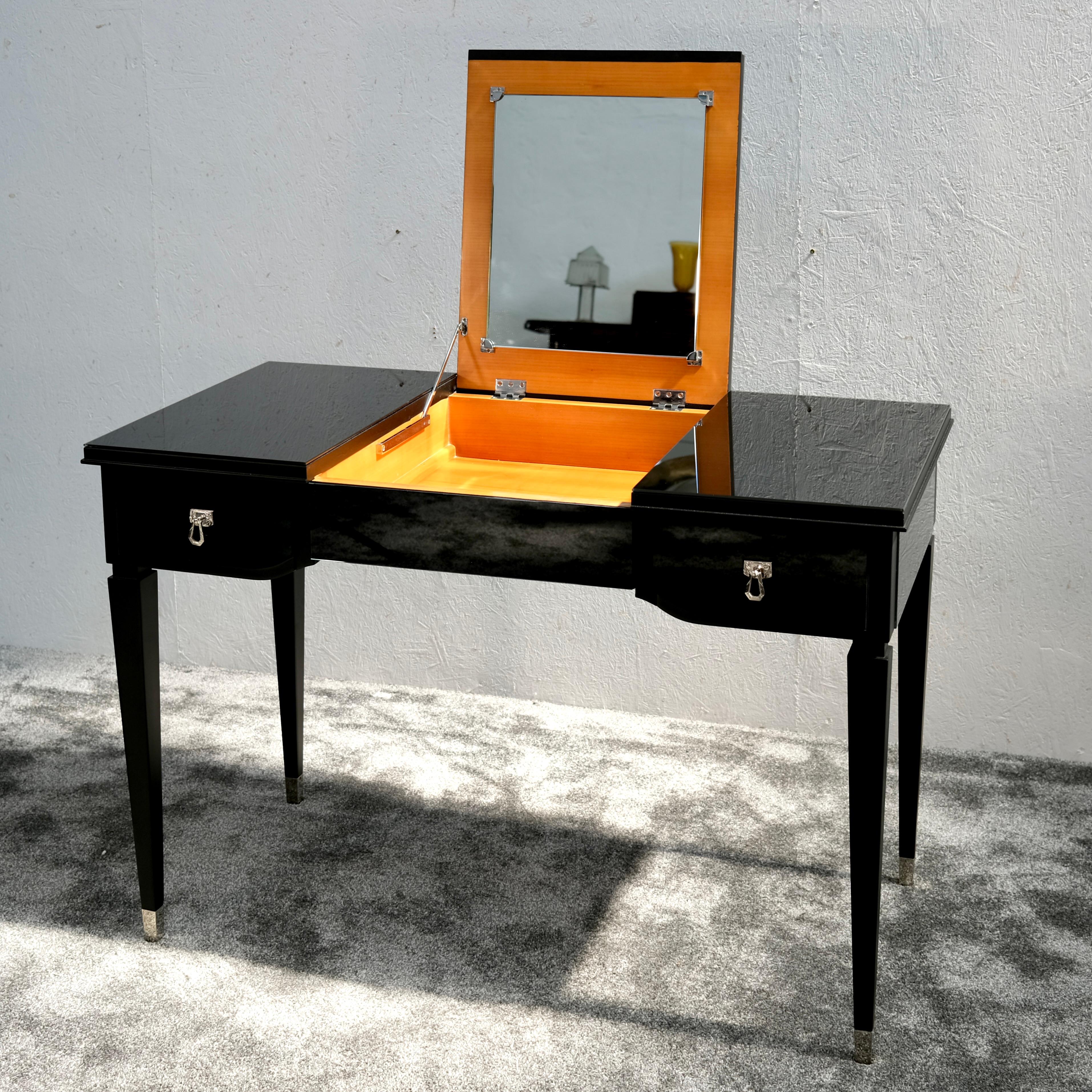 Tavolino da toeletta o vanità francese Art Déco in nero lucido e legno di ciliegio, anni '30 in vendita 4