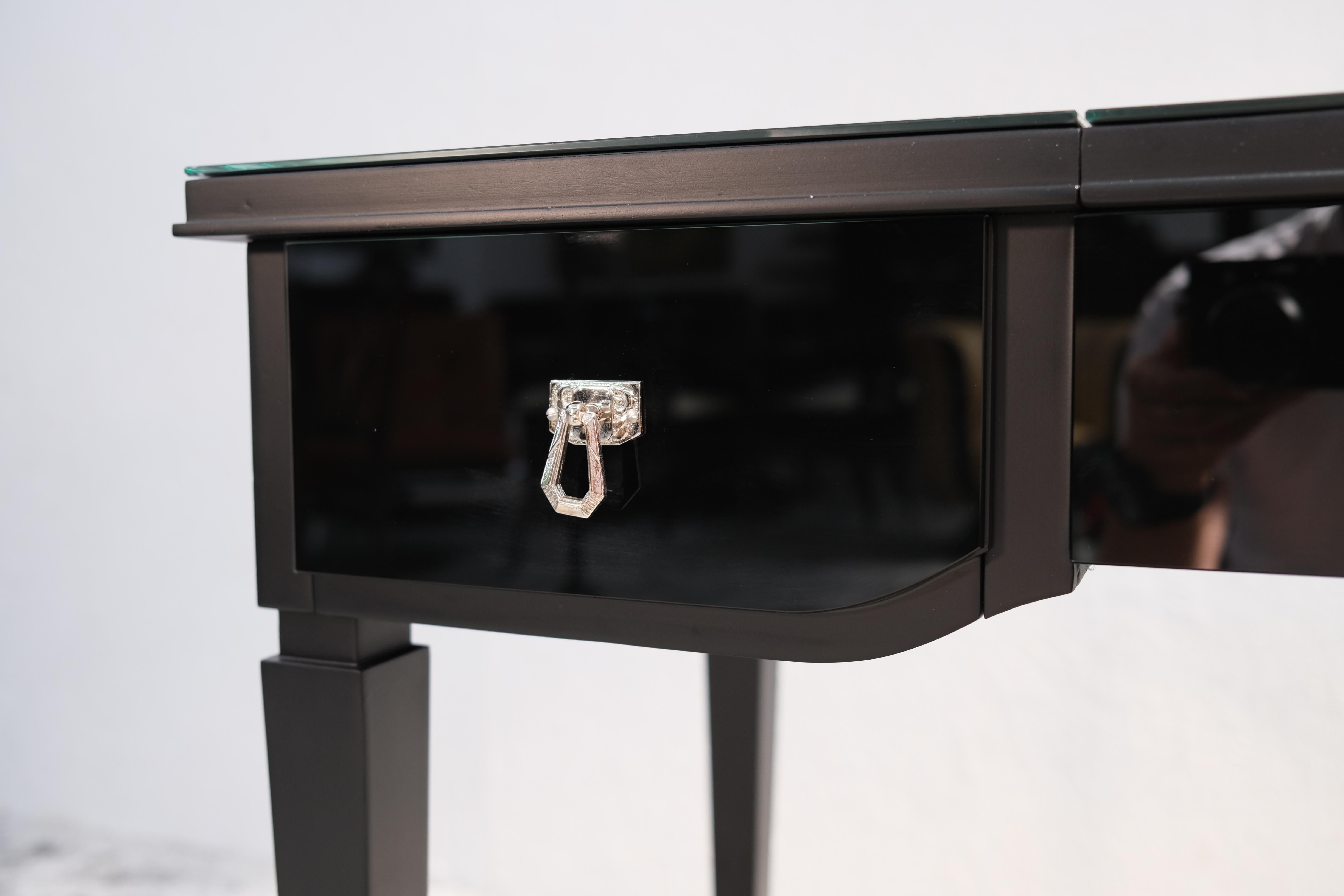 Tavolino da toeletta o vanità francese Art Déco in nero lucido e legno di ciliegio, anni '30 in vendita 2