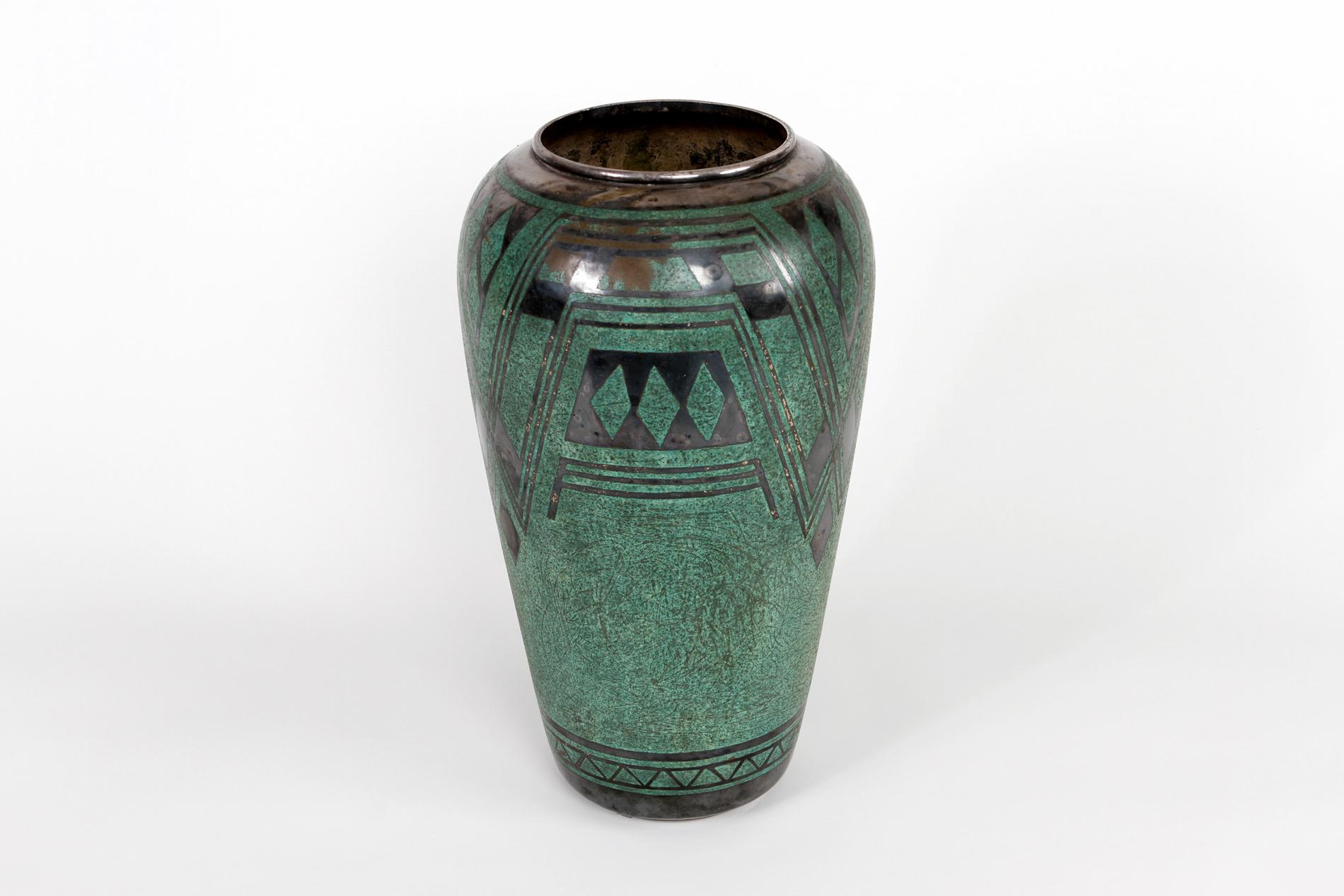 French Art Deco vase by Christofle (Französisch) im Angebot