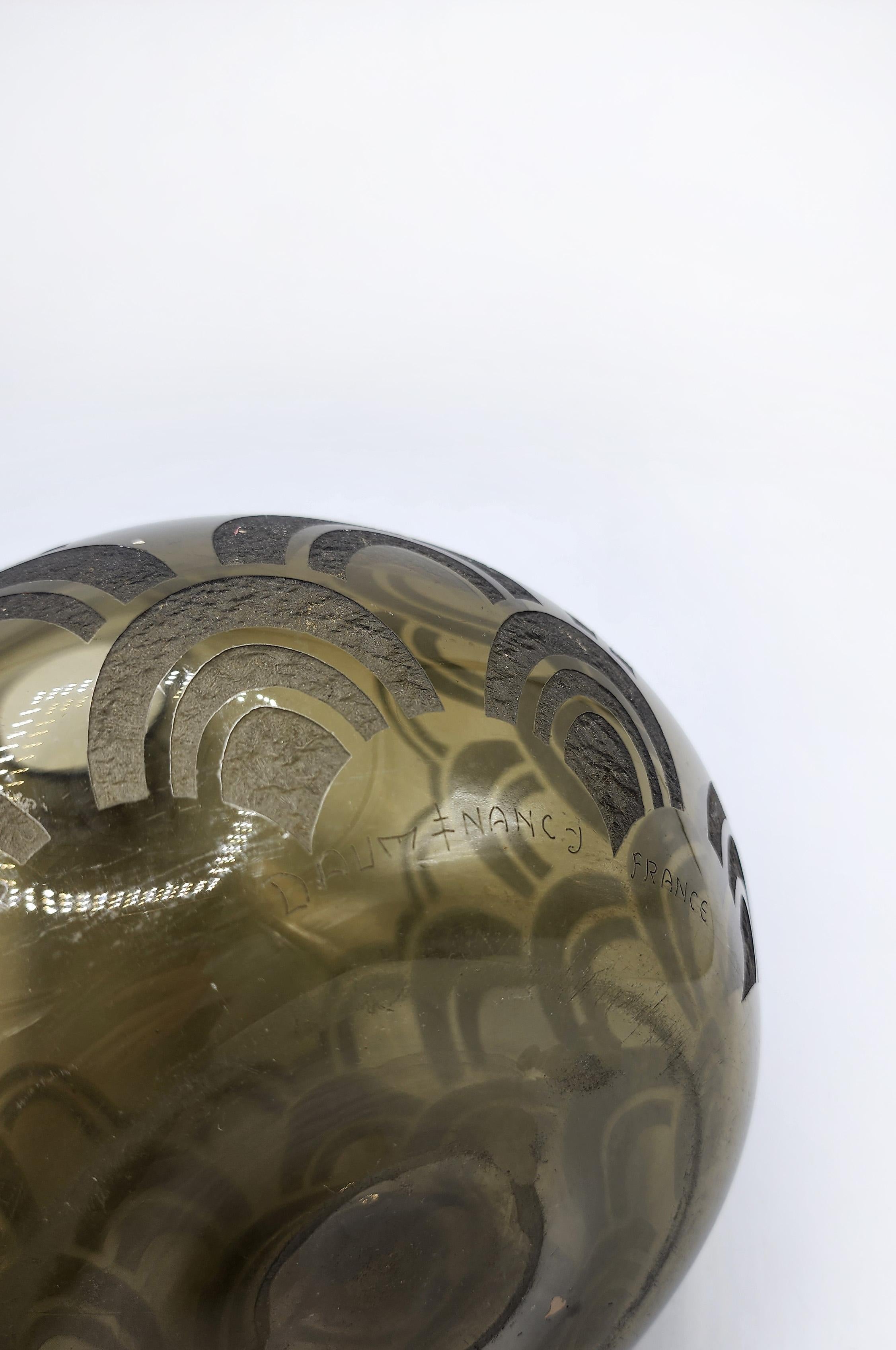 Vase Art déco français en verre Daum Nancy en vente 1