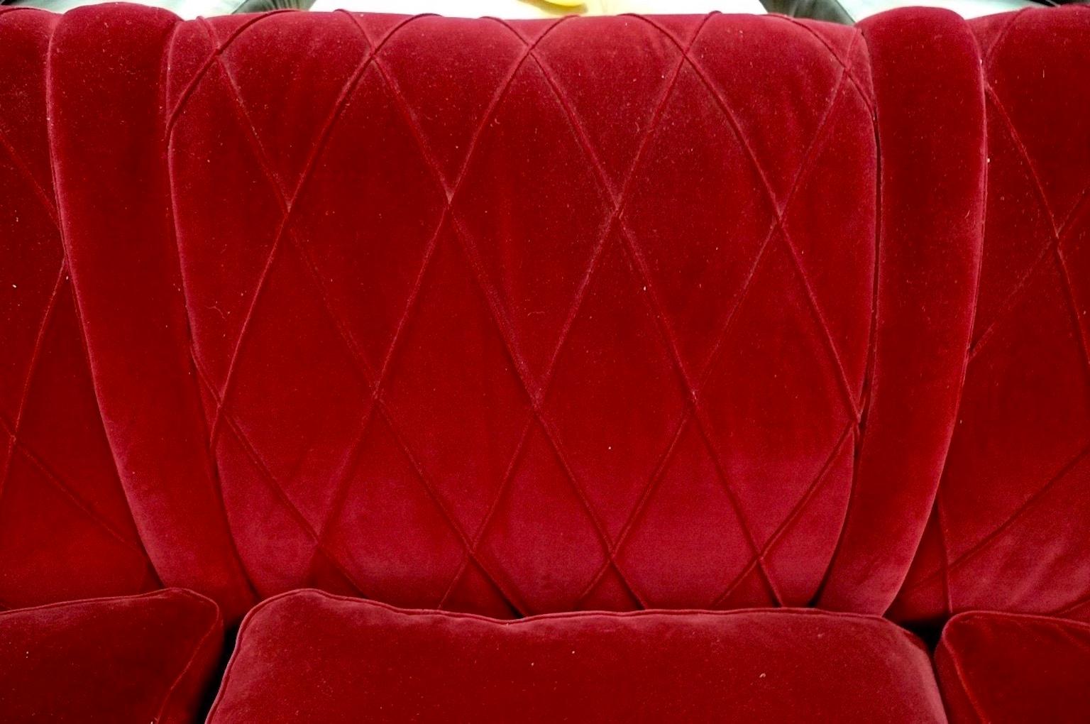 Chaise Art Déco française tapissée de velours en vente 11
