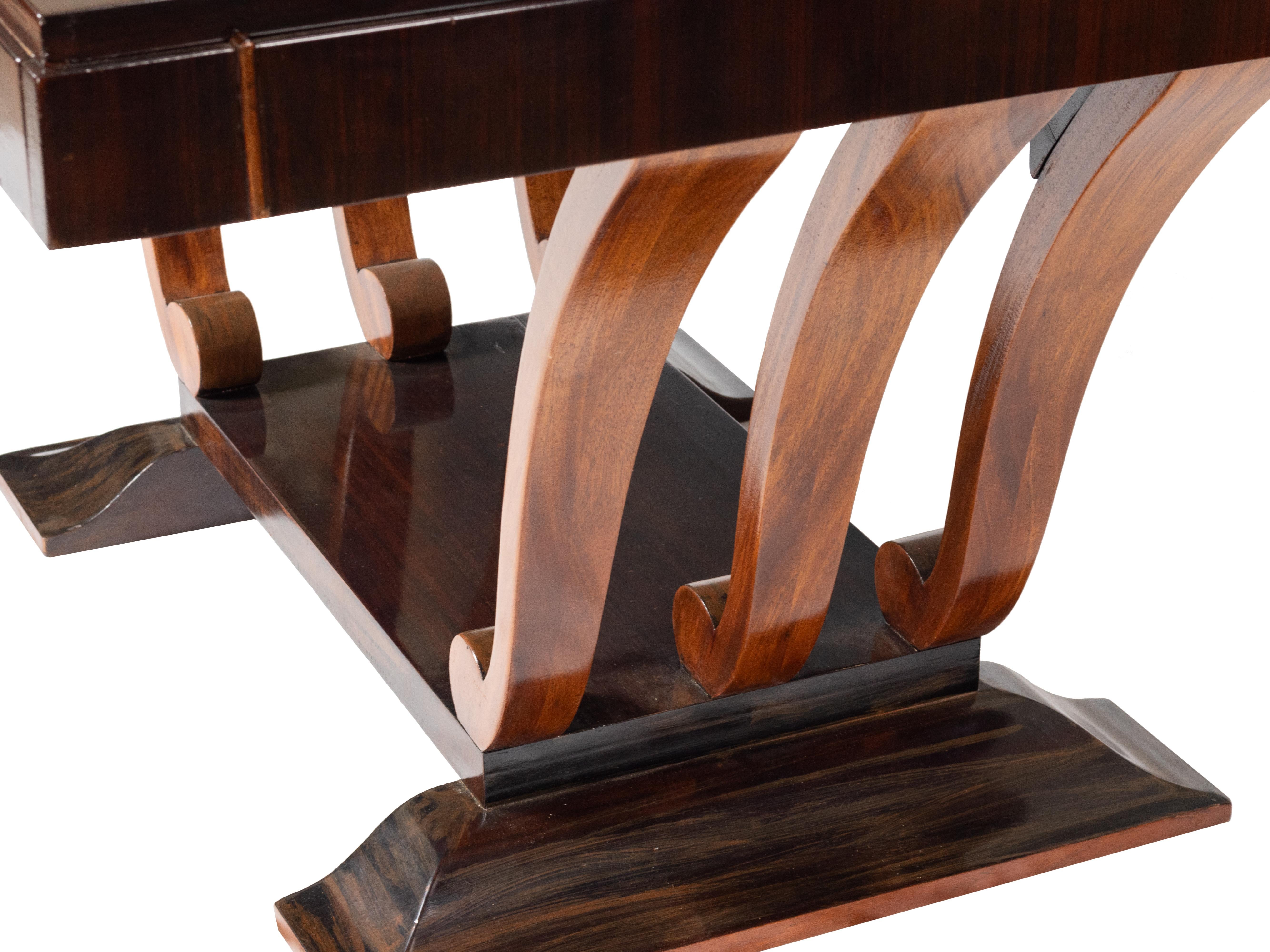 Mesa de comedor francesa Art Decó chapada con extensiones, años 30 en venta 3