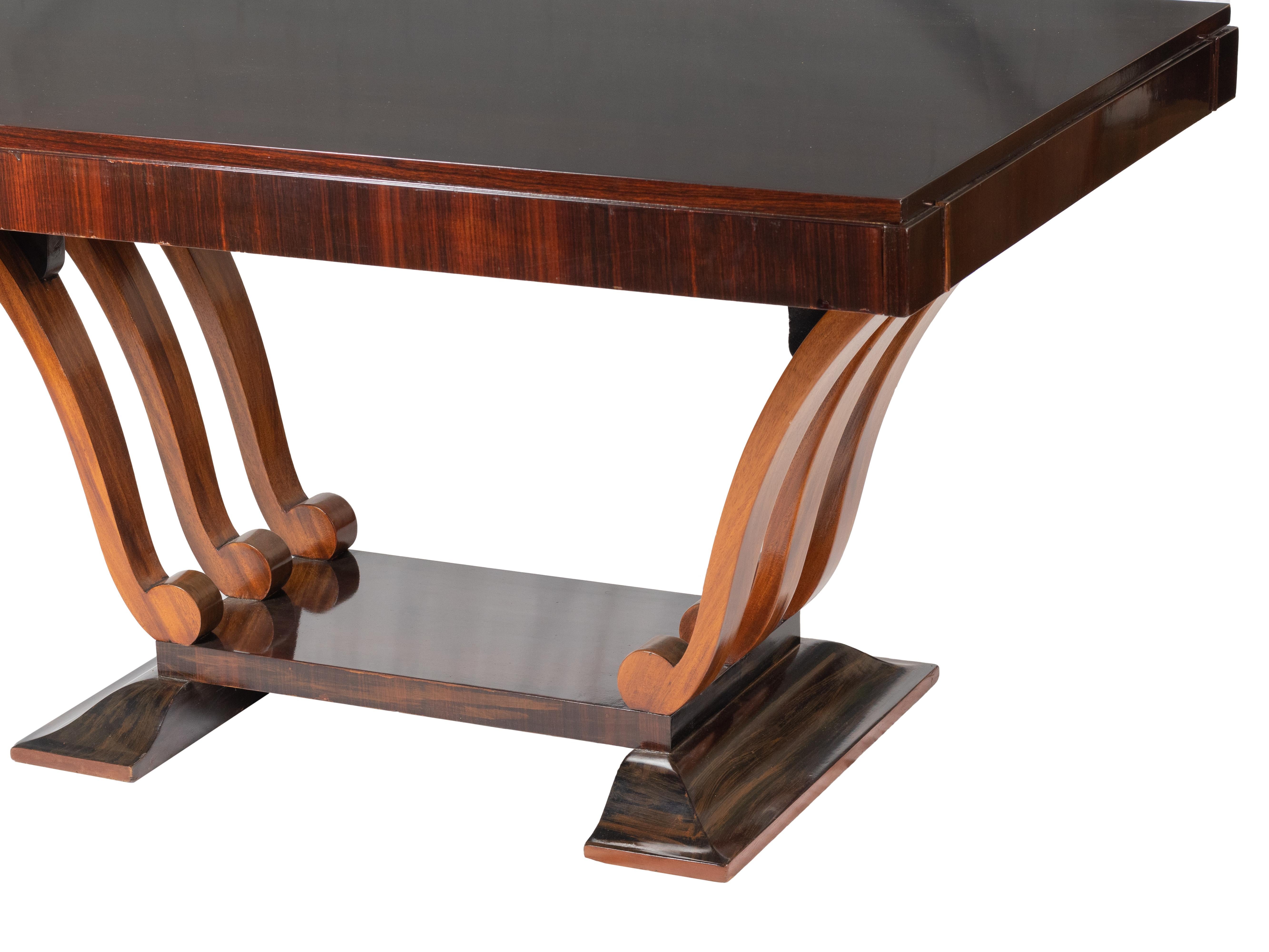 Mesa de comedor francesa Art Decó chapada con extensiones, años 30 Metal en venta