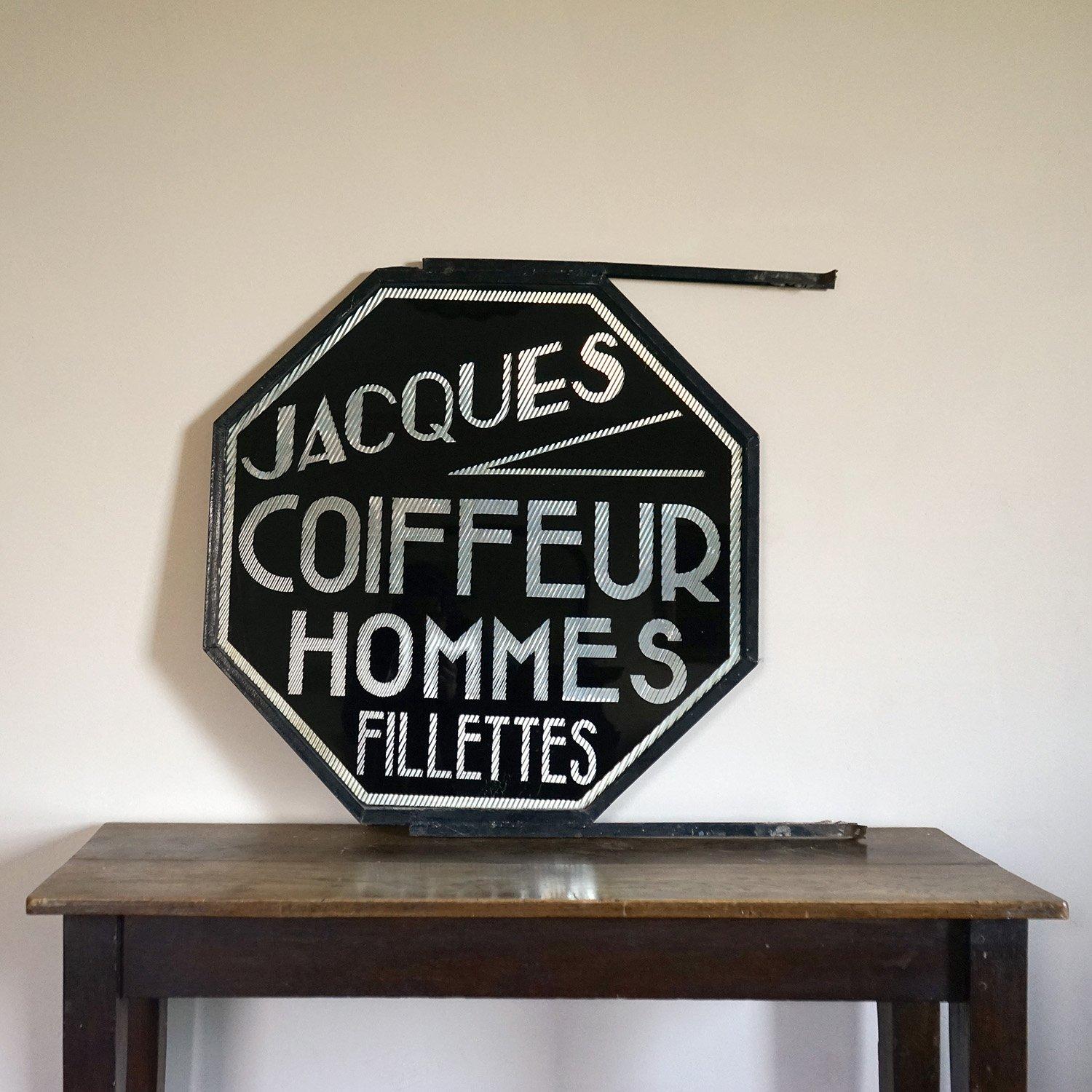 20ième siècle Panneau publicitaire français Art Déco Vintage Glass Hairdressing Salon c.1930s Barber en vente