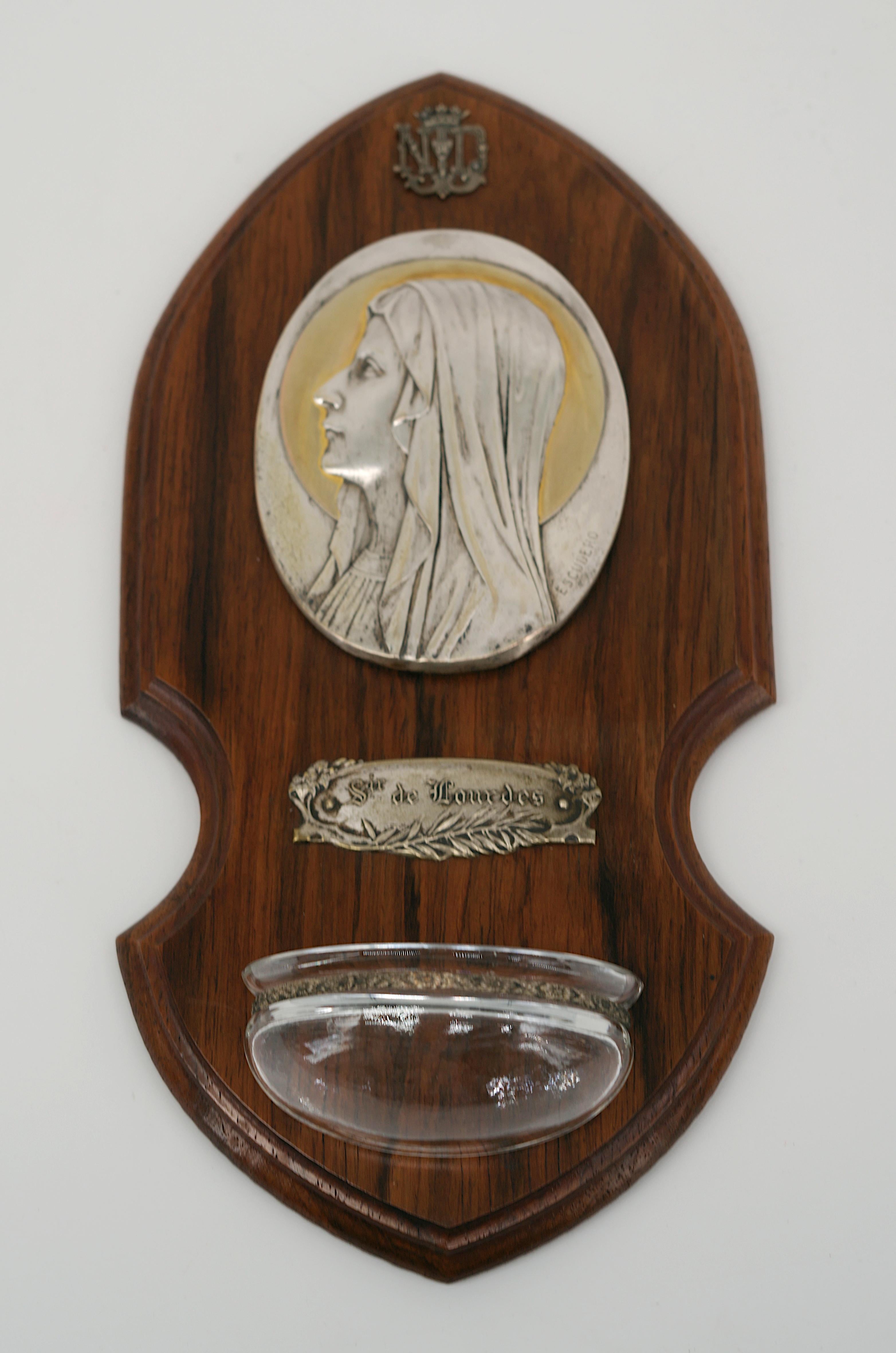 French Art Deco holy water font by Escudero, France, 1920s. Madonna - Notre-Dame-de-Lourdes. Metal and noble wood. Height : 9.25