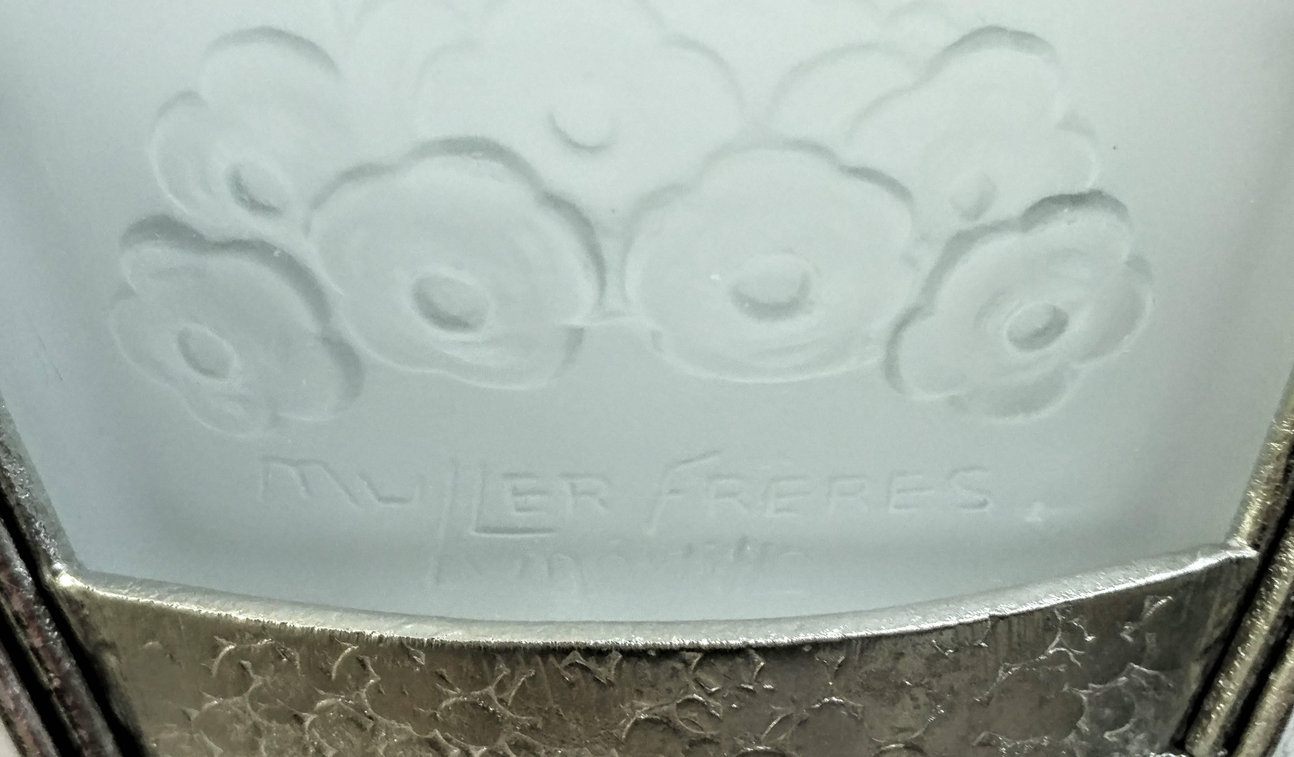 Verre Paire de lampes murales Art Déco françaises signées Muller Ferers en vente