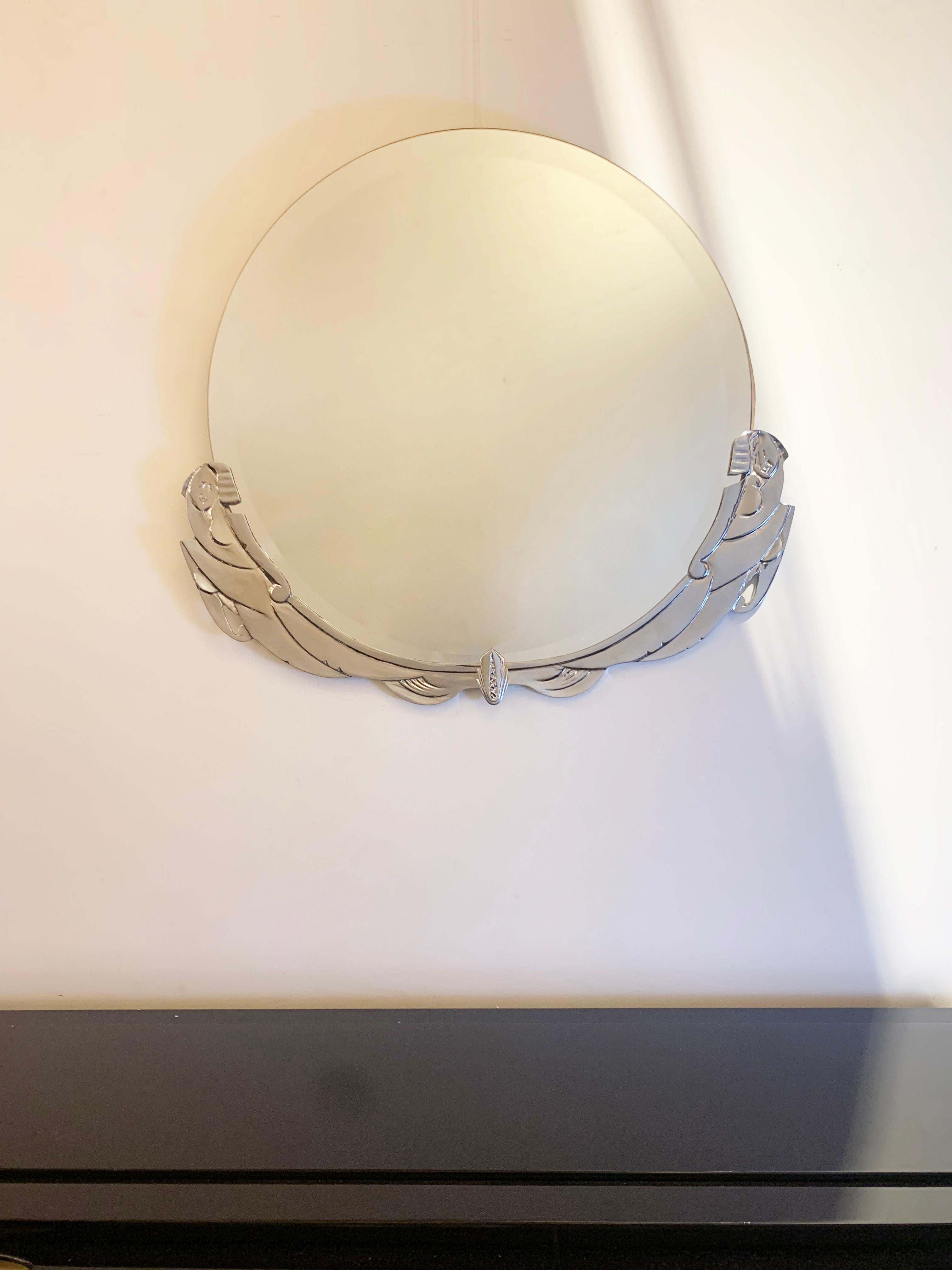 French Art-Deco wall mirror In Good Condition For Sale In Beirut, LB
