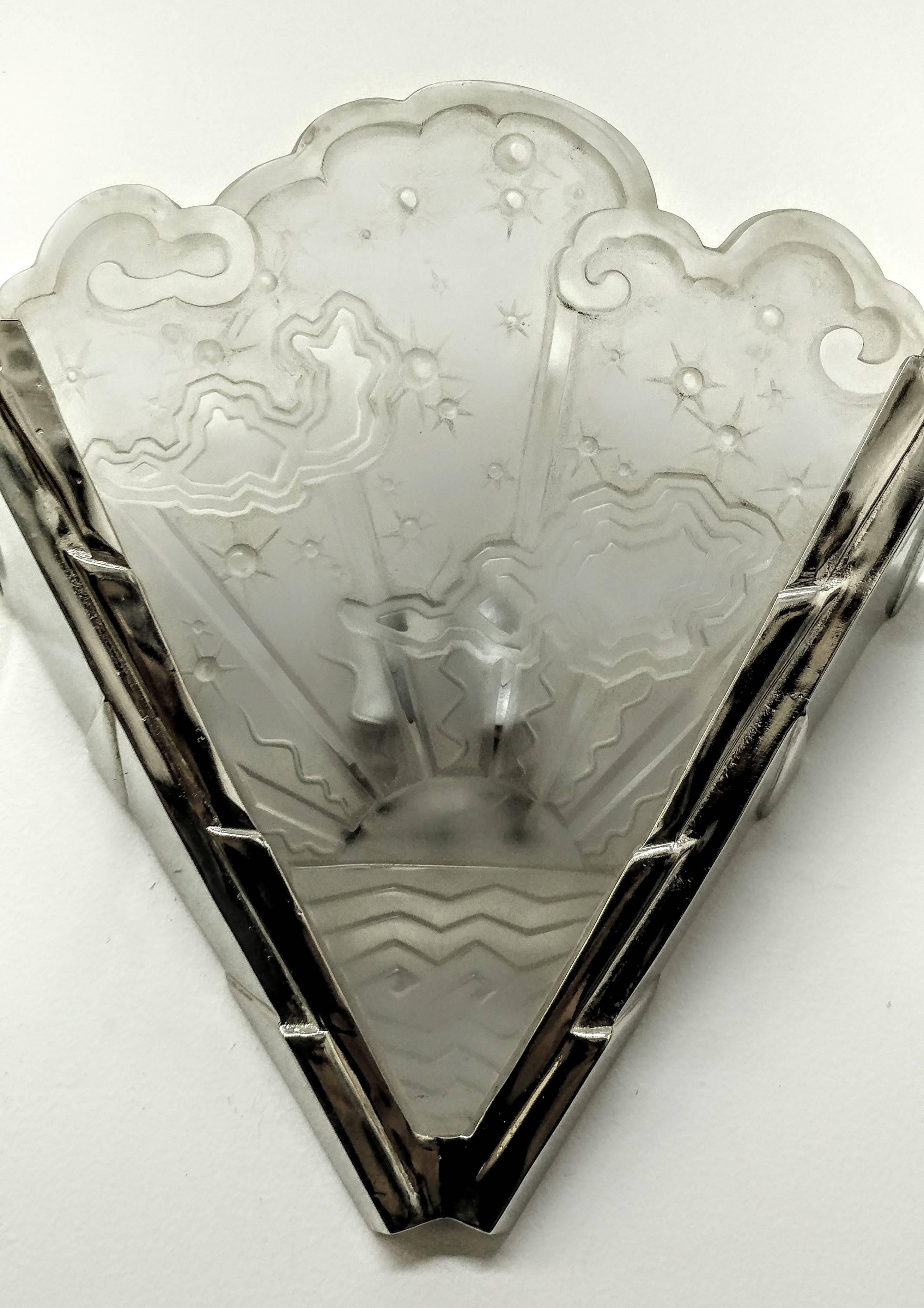 20th Century Pair of French Art Deco Wall Sconces signed by Muller Ferers For Sale