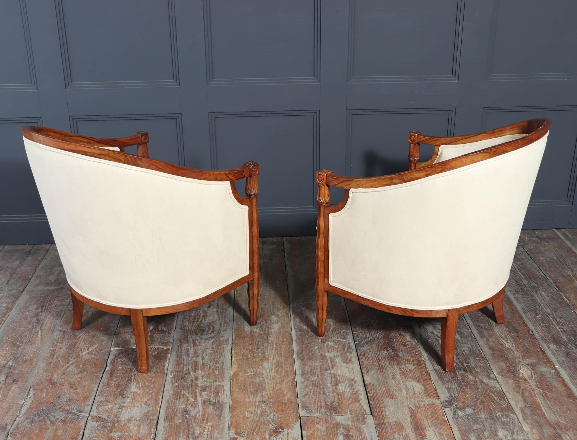 Poltrone in noce Art Deco francese in vendita 11