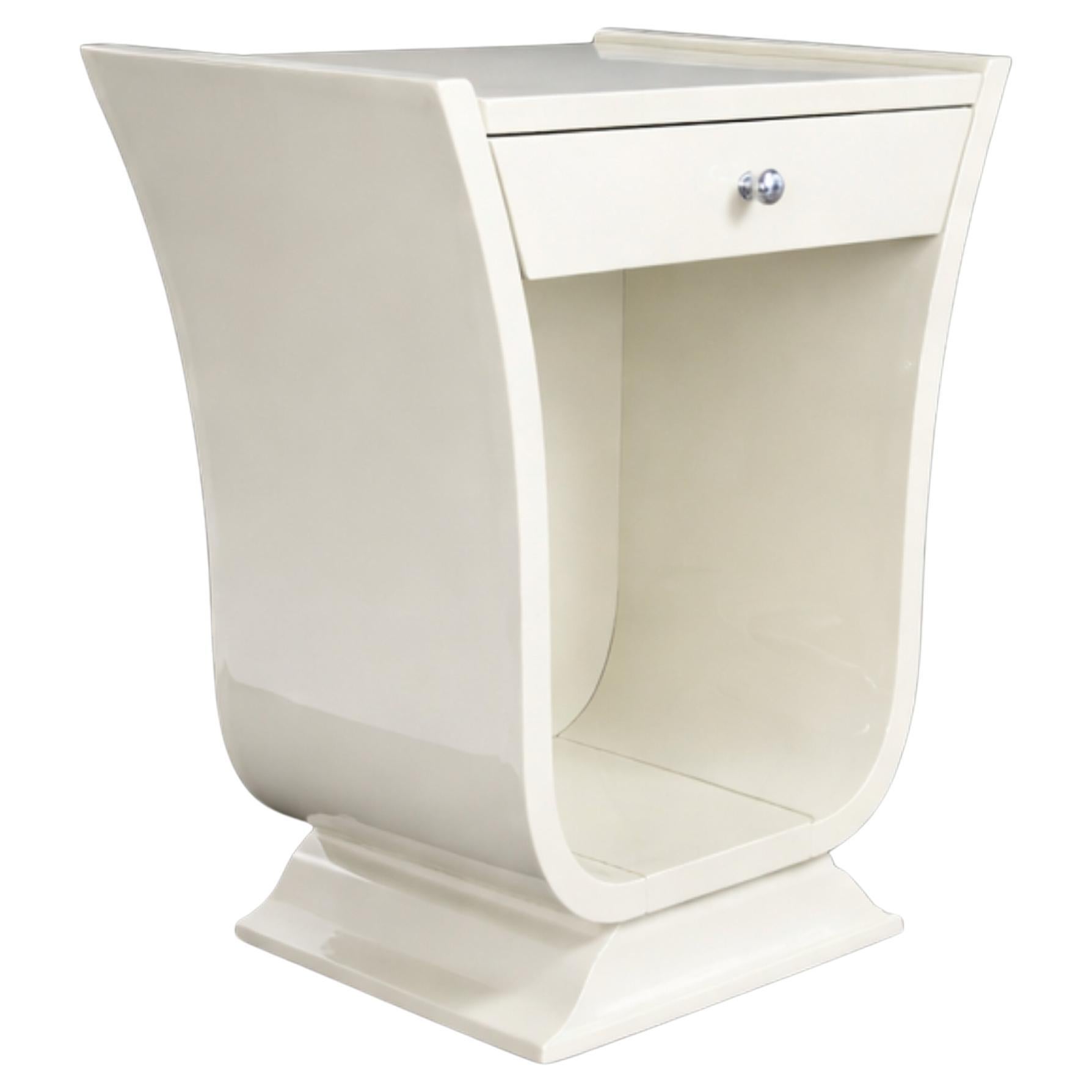 French Art Deco Walnut Bedside Table / Nightstand, 1930s