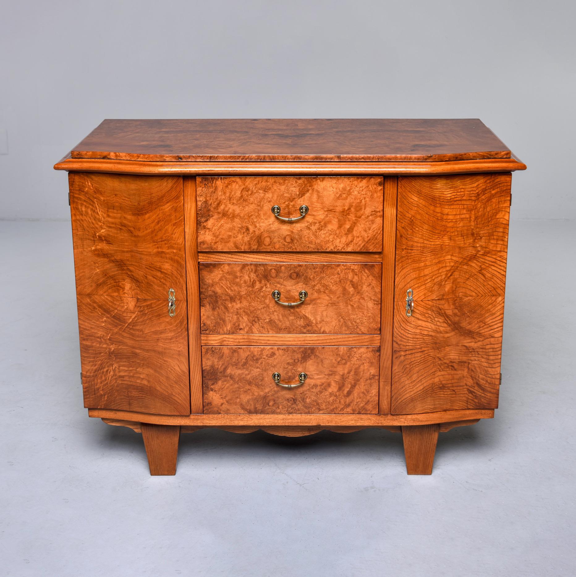French Art Deco Walnut Commode with Original Hardware In Good Condition In Troy, MI