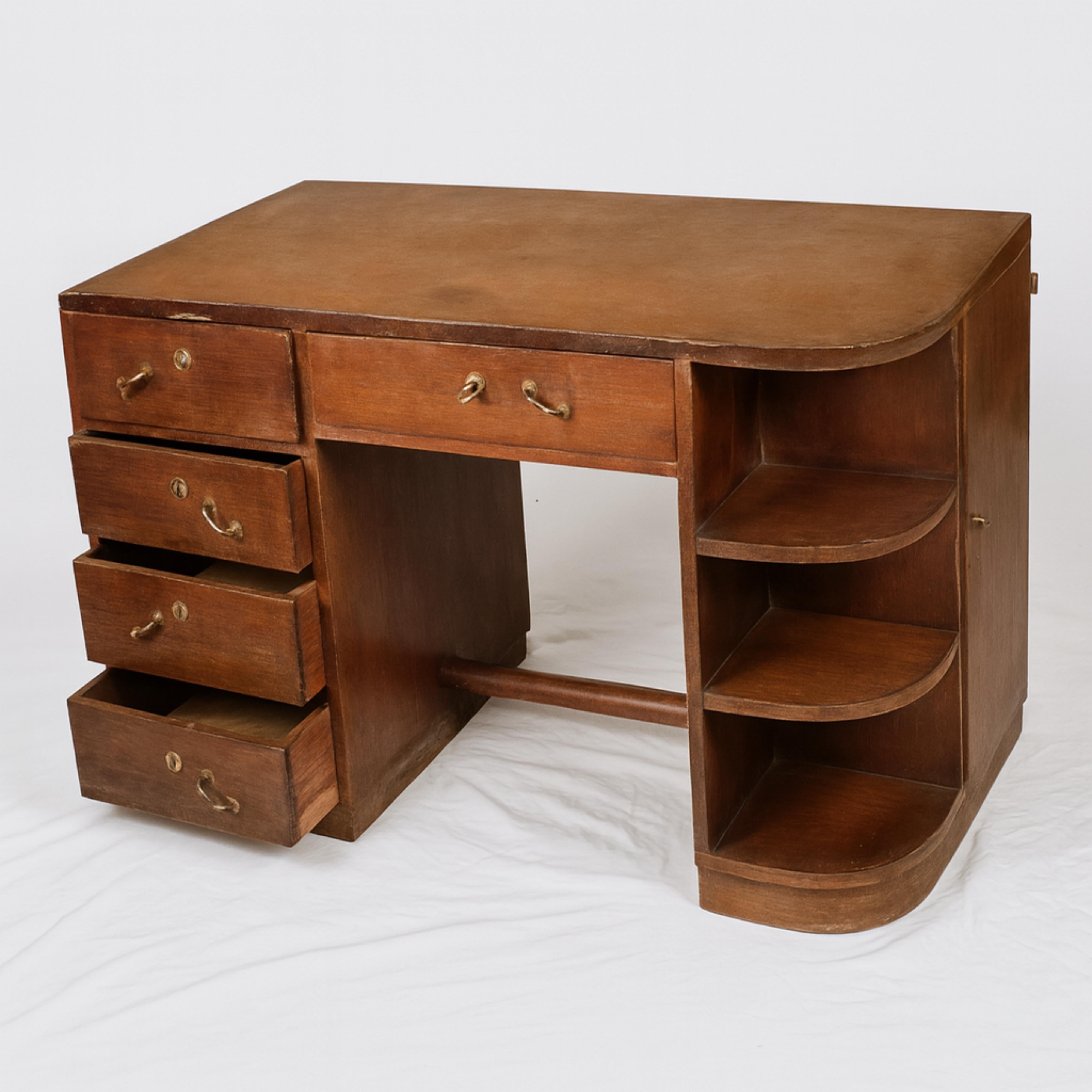 Art déco Bureau Art Déco en noyer, 20ème siècle en vente