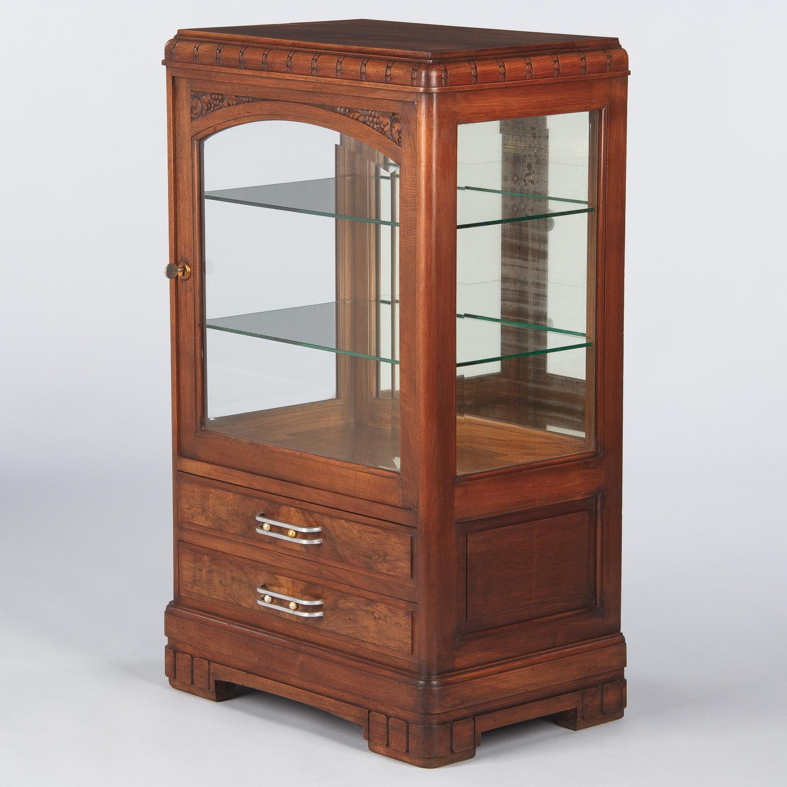 French Art Deco Walnut Display Cabinet, 1930s 2