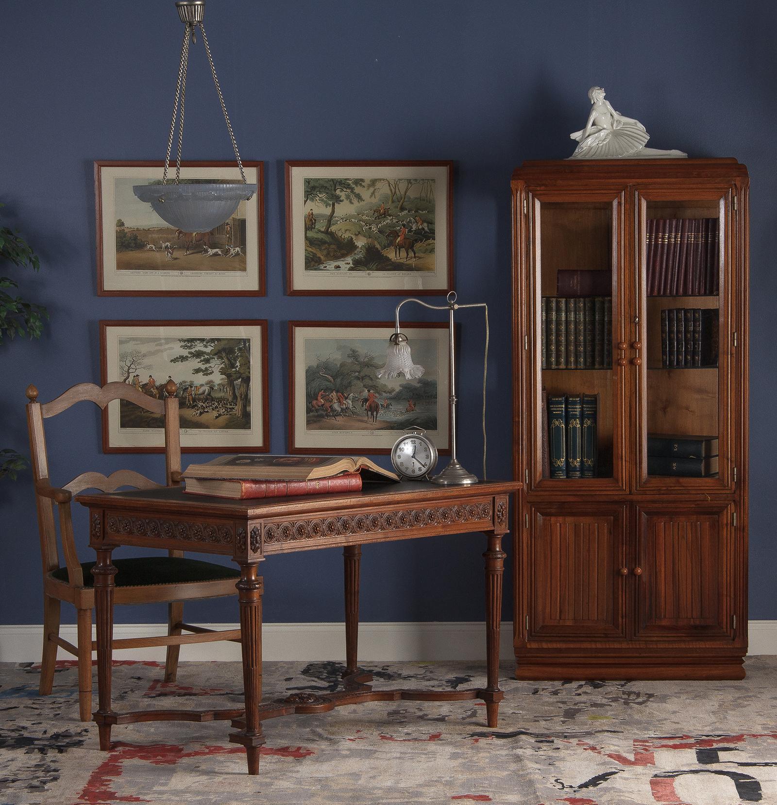 French Art Deco Walnut Display Cabinet or Bookcase, 1930s 4