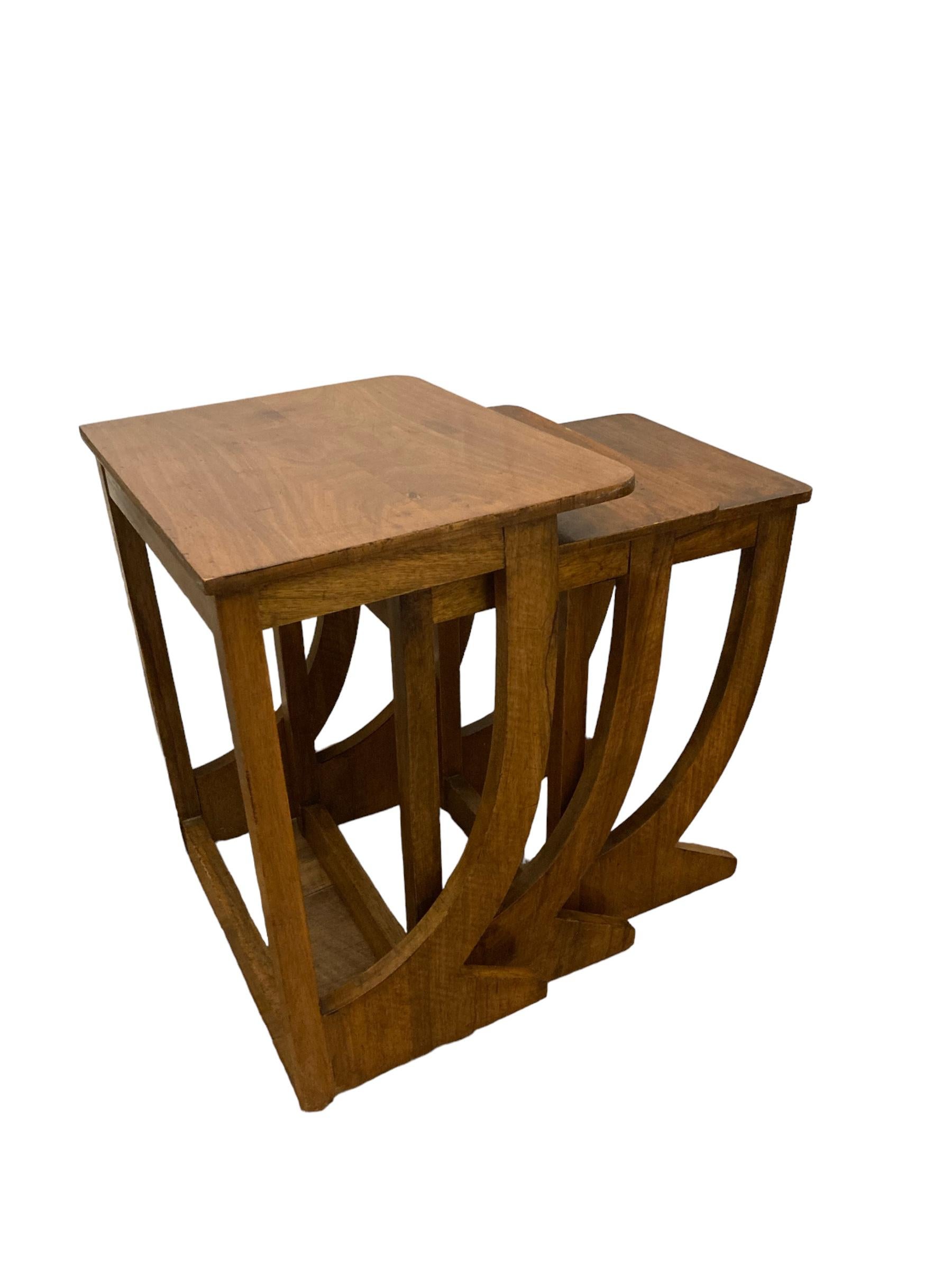 French Art Deco Walnut Nest of Tables In Good Condition For Sale In Bishop's Stortford, GB