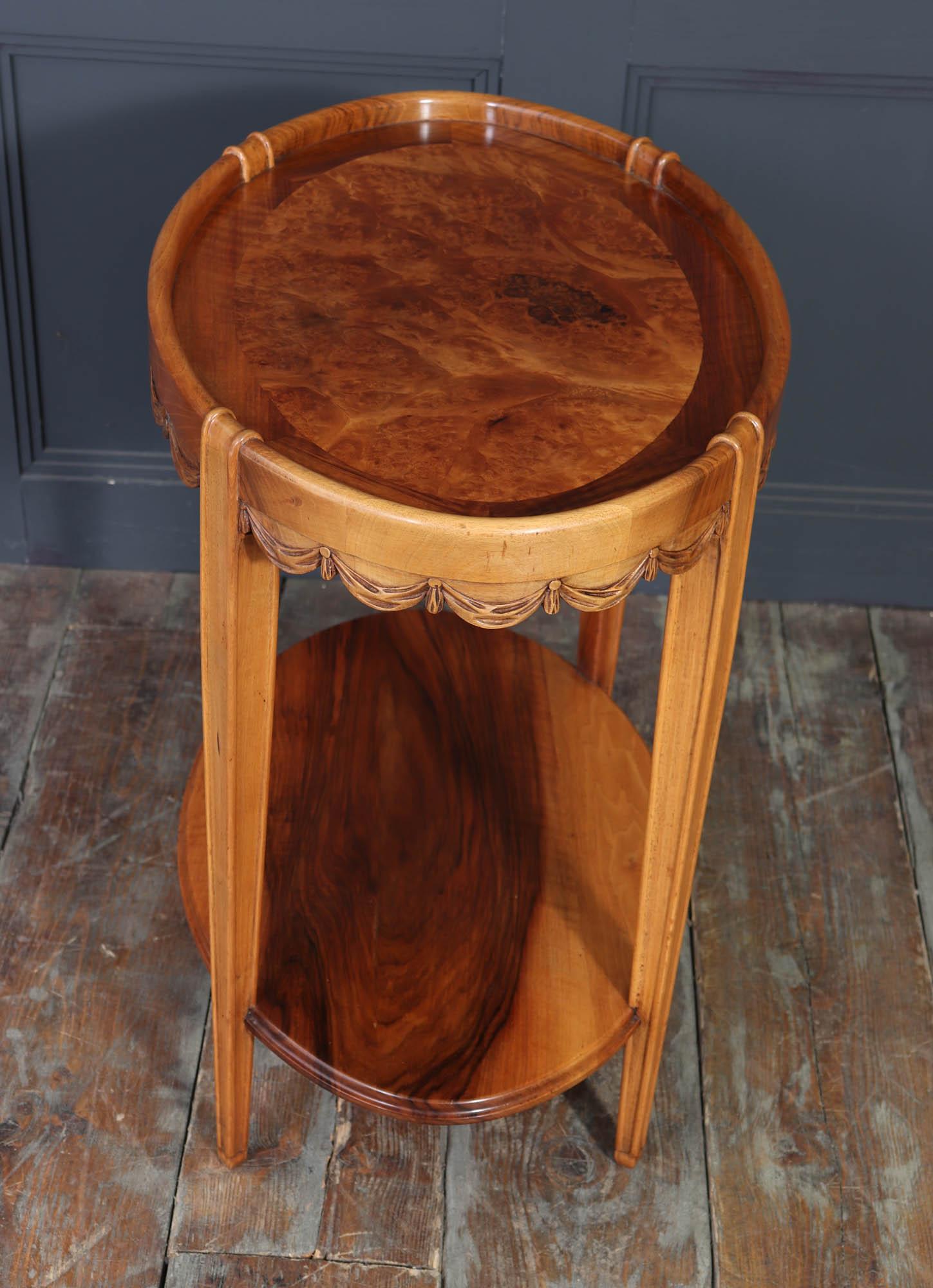 French Art Deco Walnut Side Table Circa 1925 im Angebot 8