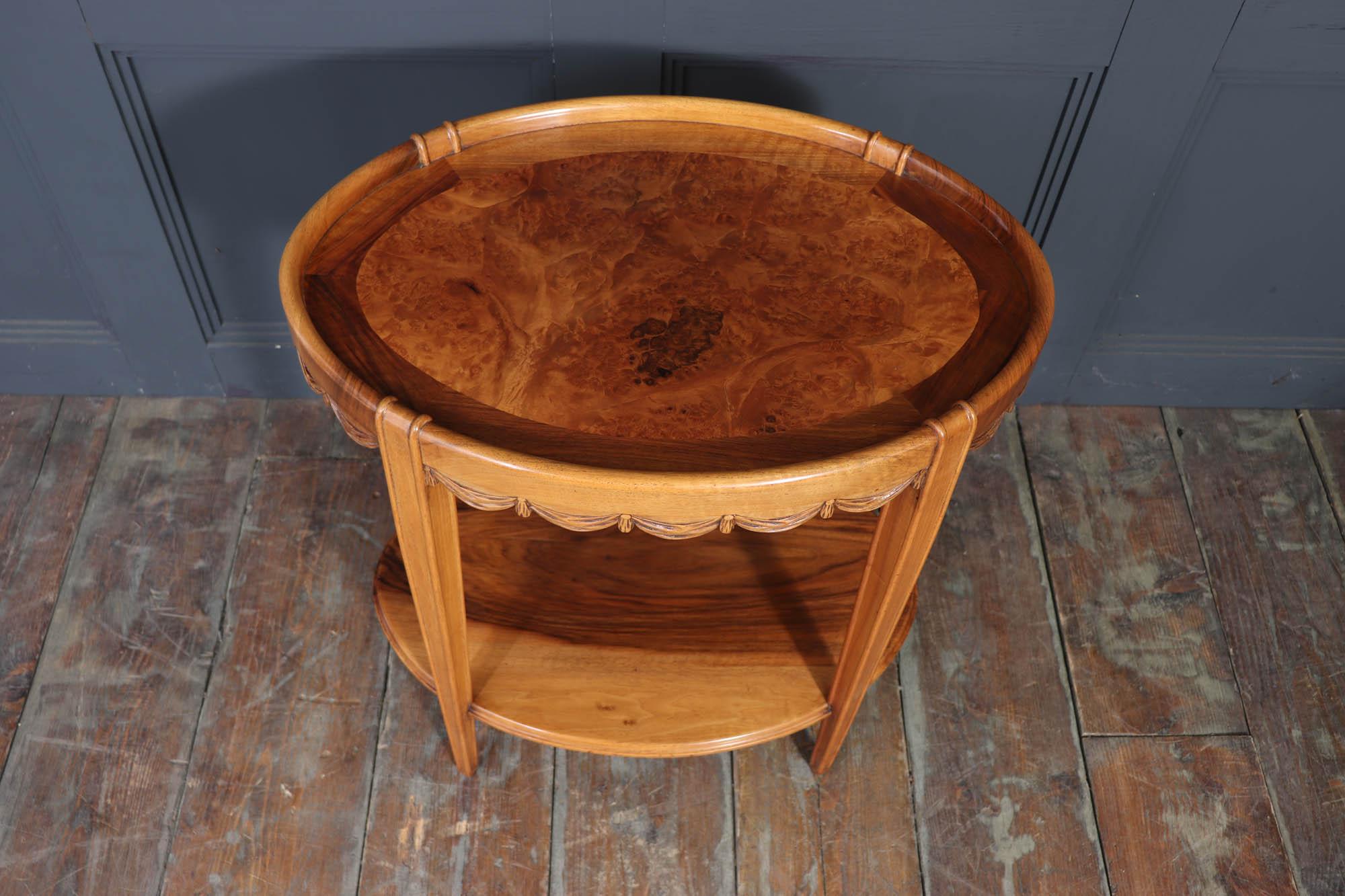 French Art Deco Walnut Side Table Circa 1925 im Zustand „Gut“ im Angebot in Paddock Wood Tonbridge, GB