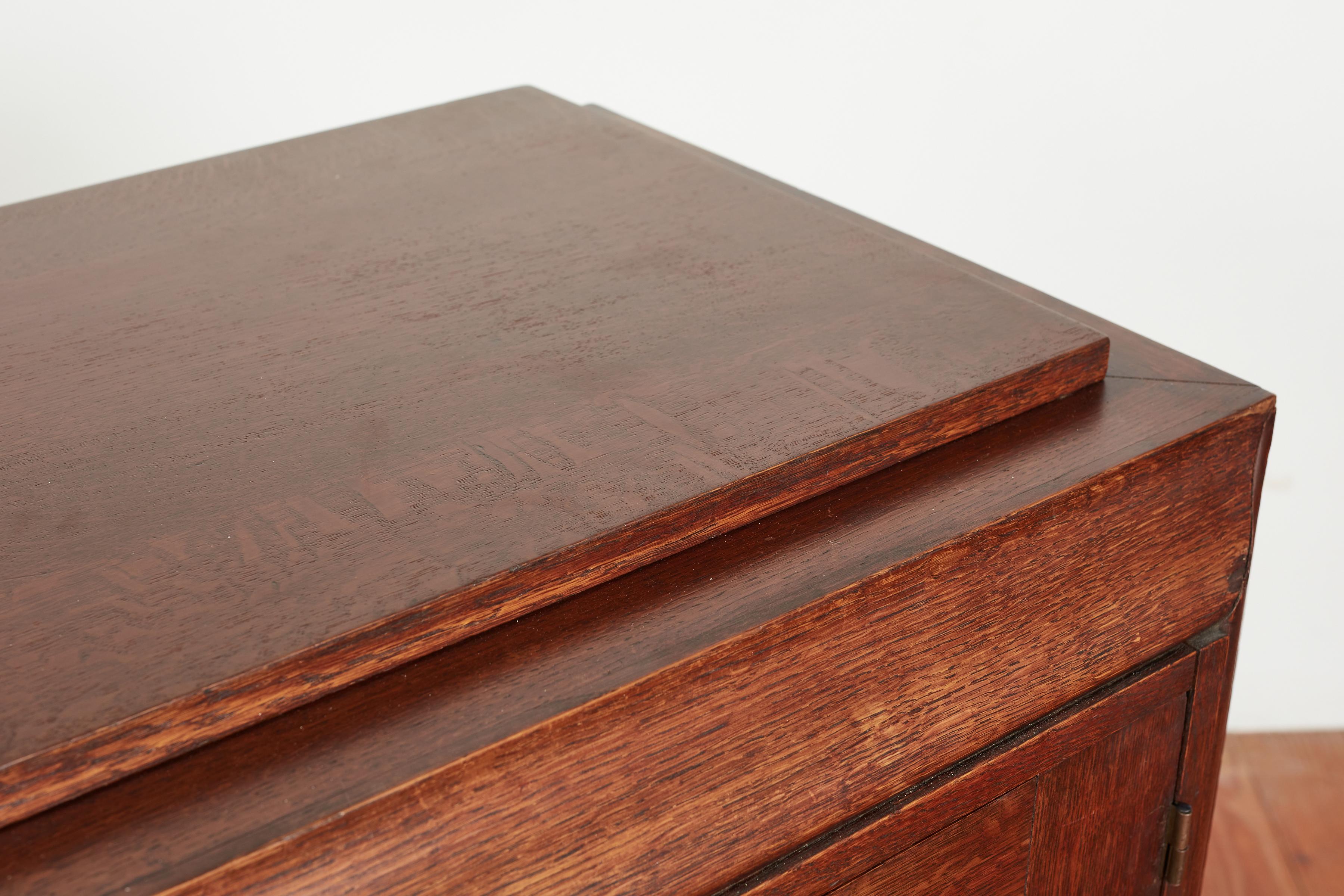 Credenza francese Art Déco in noce in vendita 3