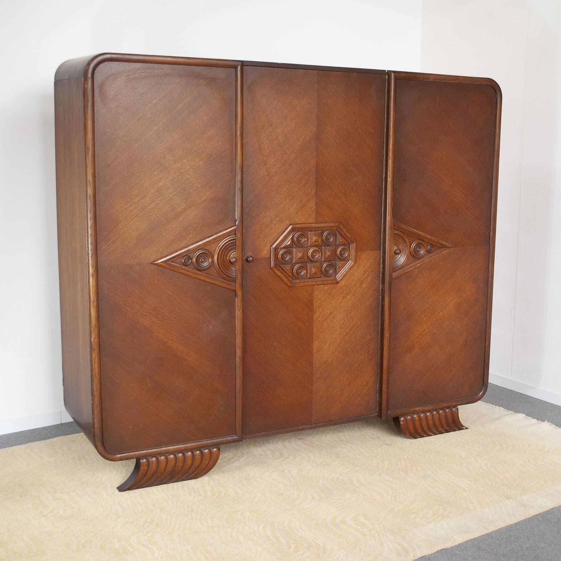 French Art Déco Wardrobe Early 40s In Good Condition For Sale In bari, IT