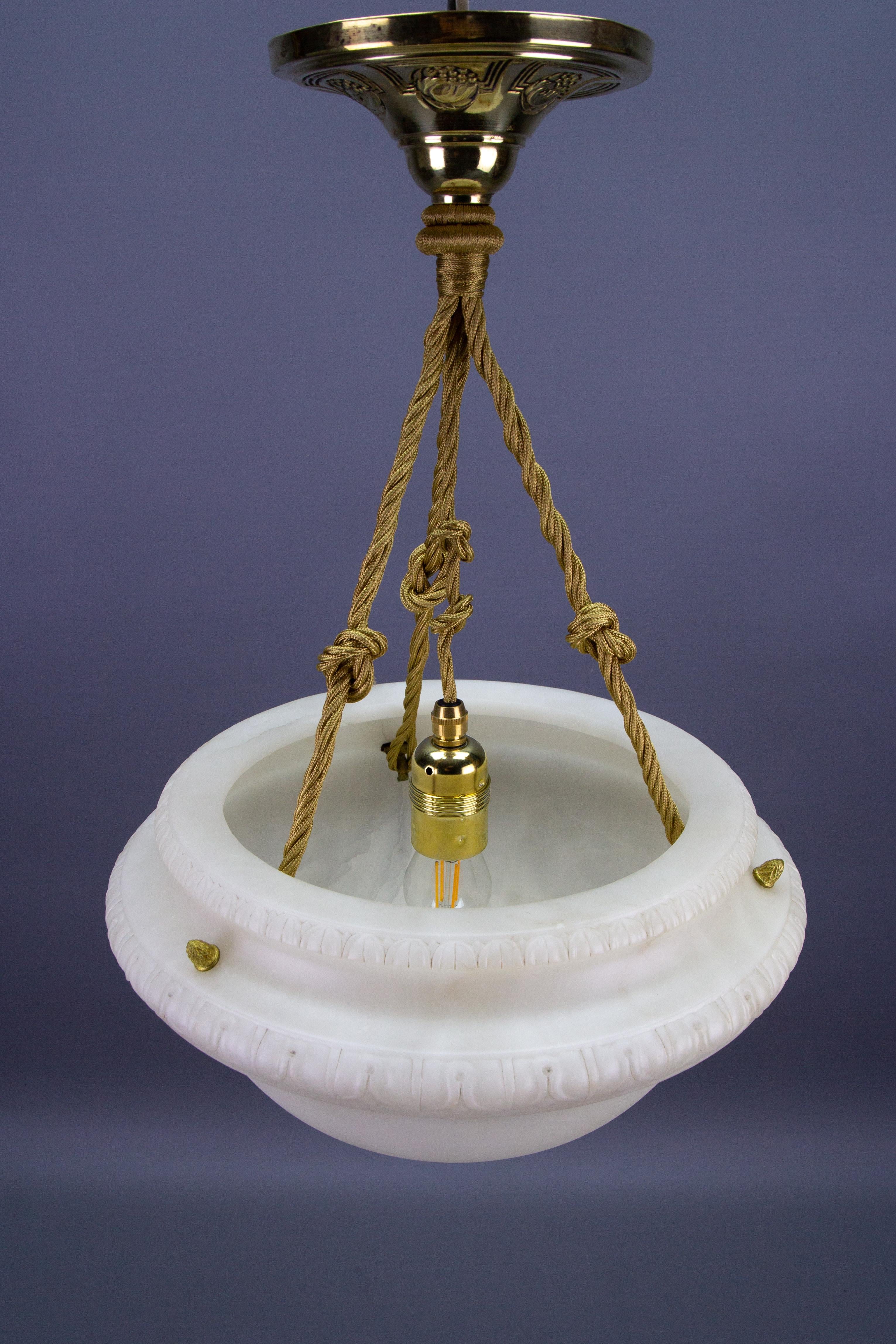 French Art Deco White Alabaster and Brass Pendant Light Fixture, circa 1920s For Sale 10