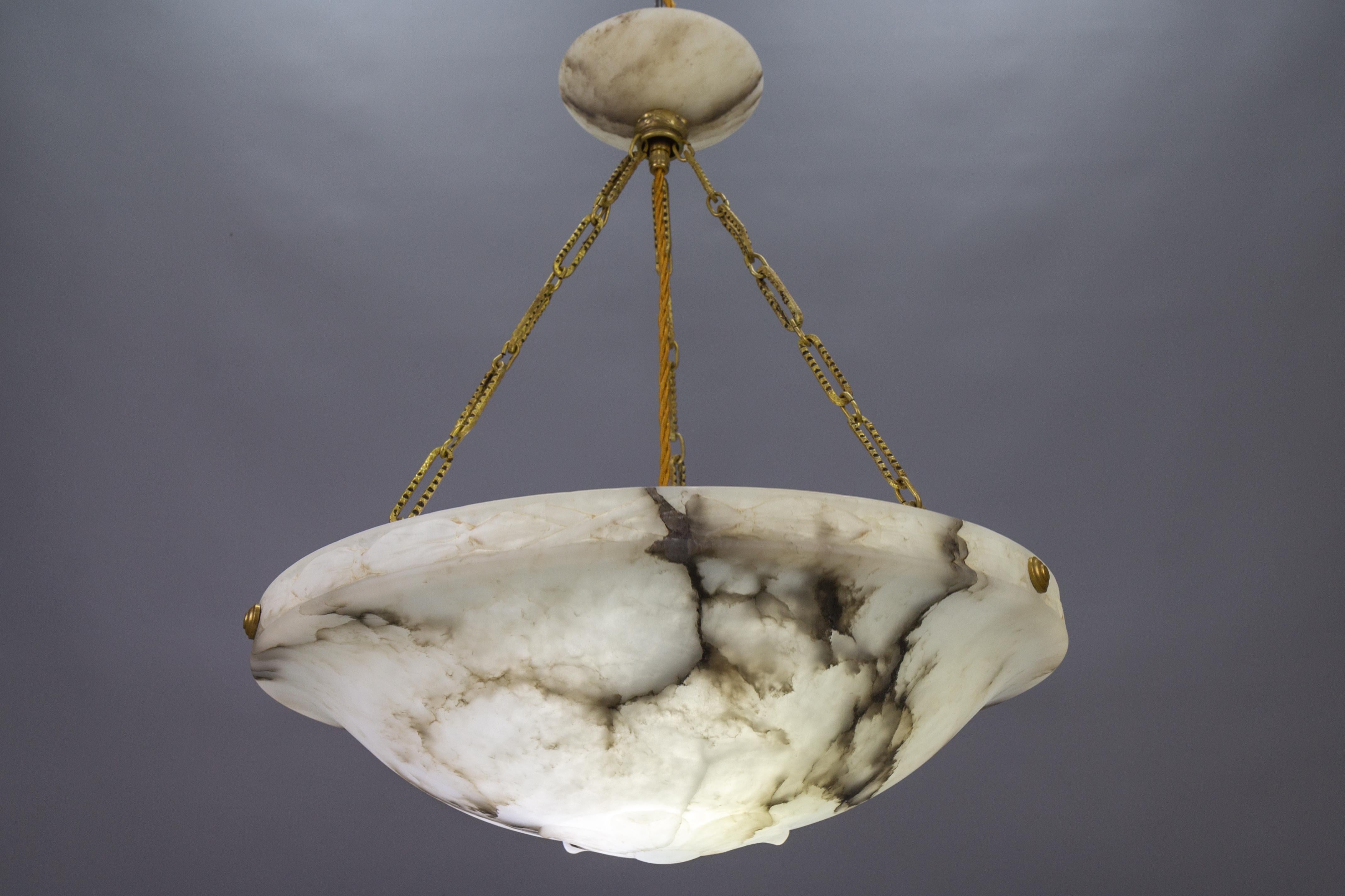 French Art Deco White and Black Alabaster and Brass Pendant Light, ca 1920 3