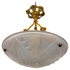 Lampada a sospensione francese Art Deco in vetro smerigliato bianco e bronzo di Noverdy, anni '30