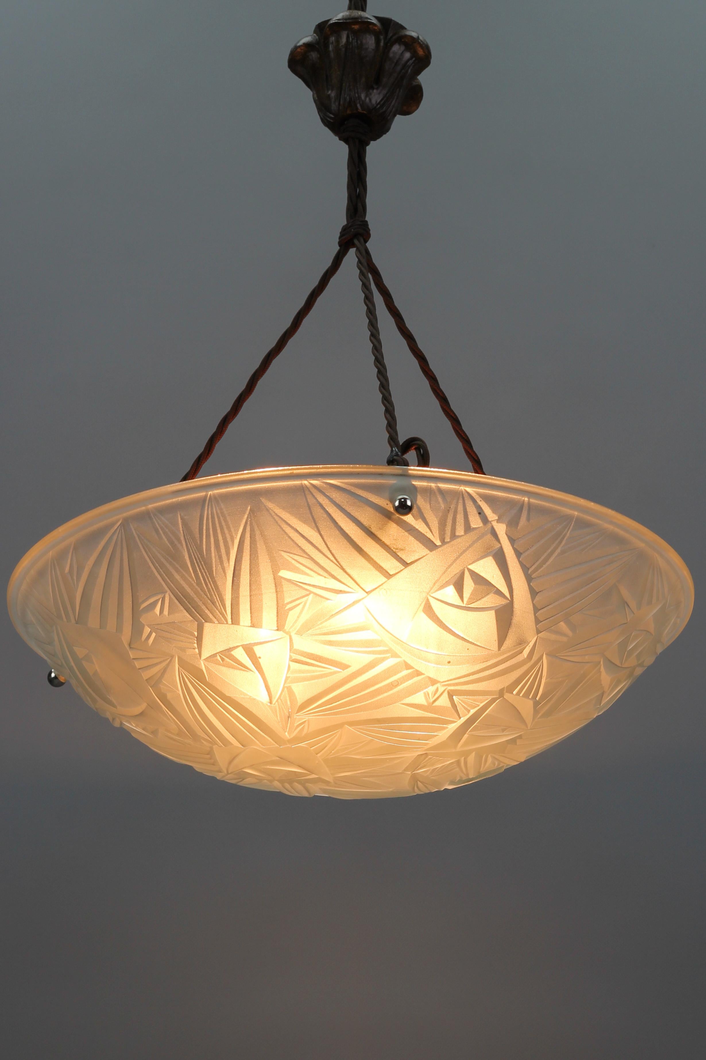 Mid-20th Century French Art Deco White Frosted Glass Pendant Light by Noverdy, 1930s