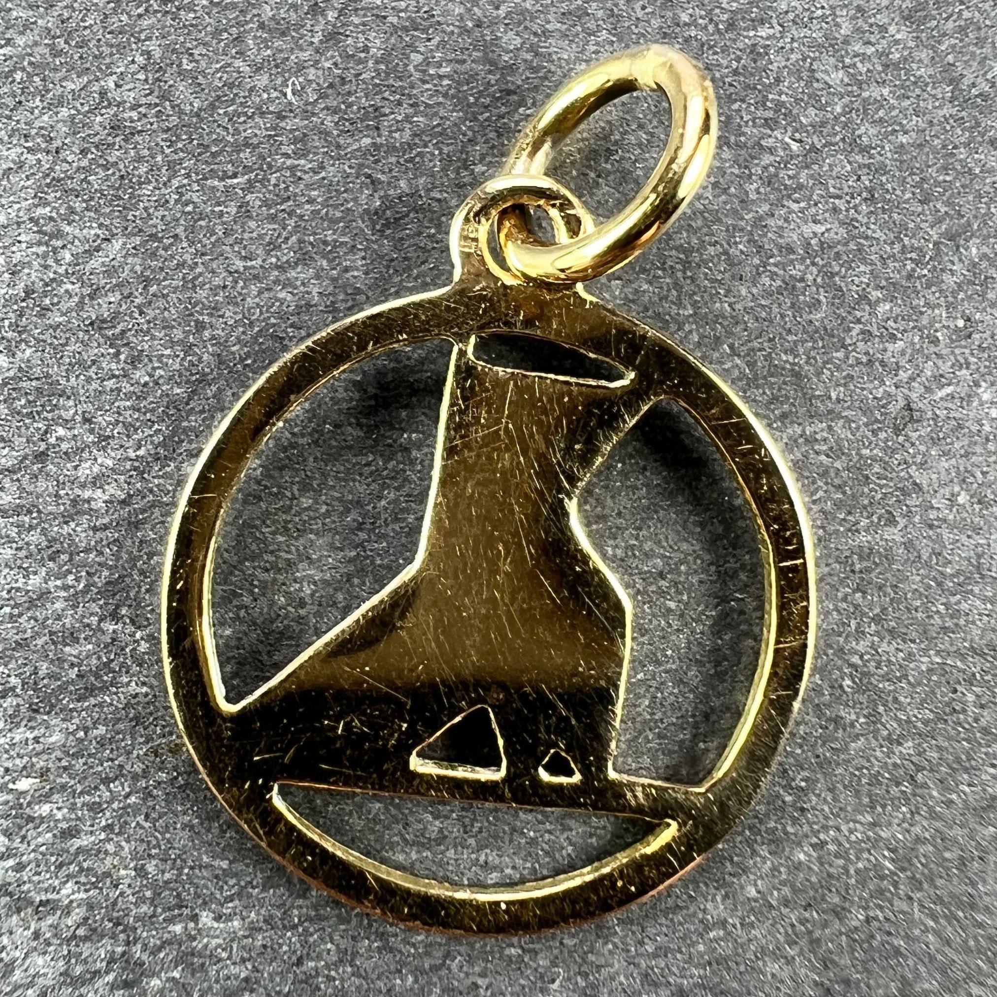 French Art Deco White Origami Bird 18K Yellow Gold Enamel Charm Pendant In Good Condition For Sale In London, GB