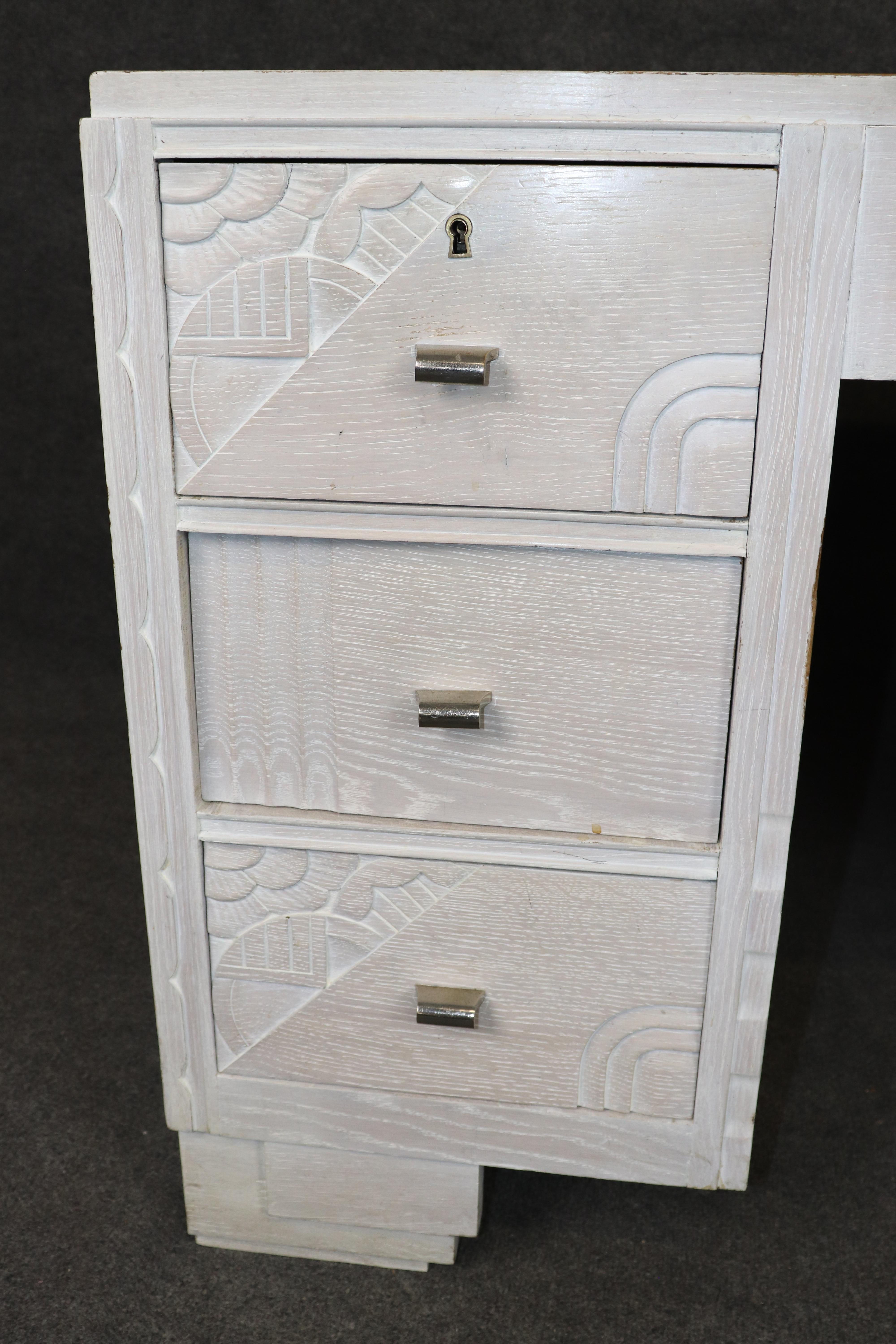 Französisch Art Deco Weiß Farbe dekoriert Eiche Schreibtisch im Angebot 3