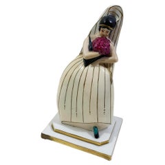 Diffuseur de parfum figurative Art Déco en porcelaine blanche estampillée « Robj Paris »