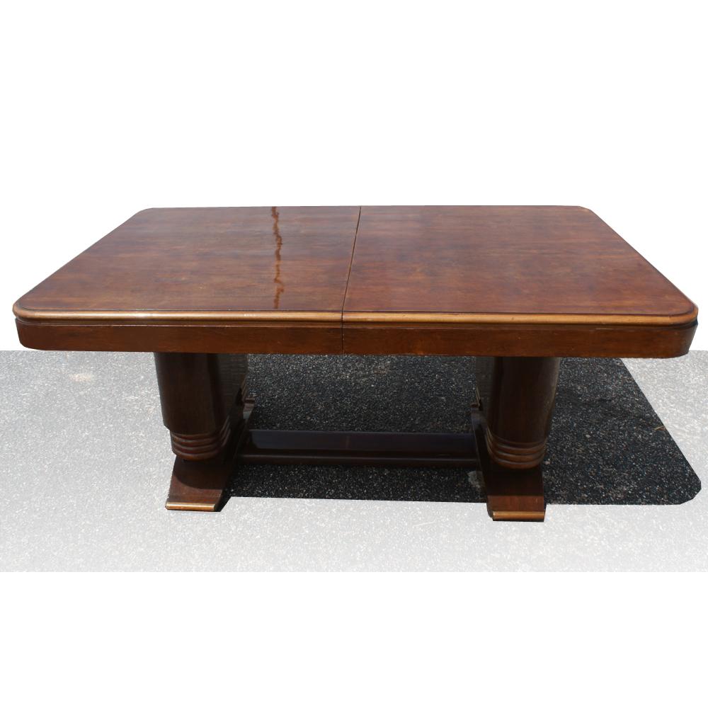 French Art Deco Wooden Dining Table In Good Condition For Sale In Pasadena, TX