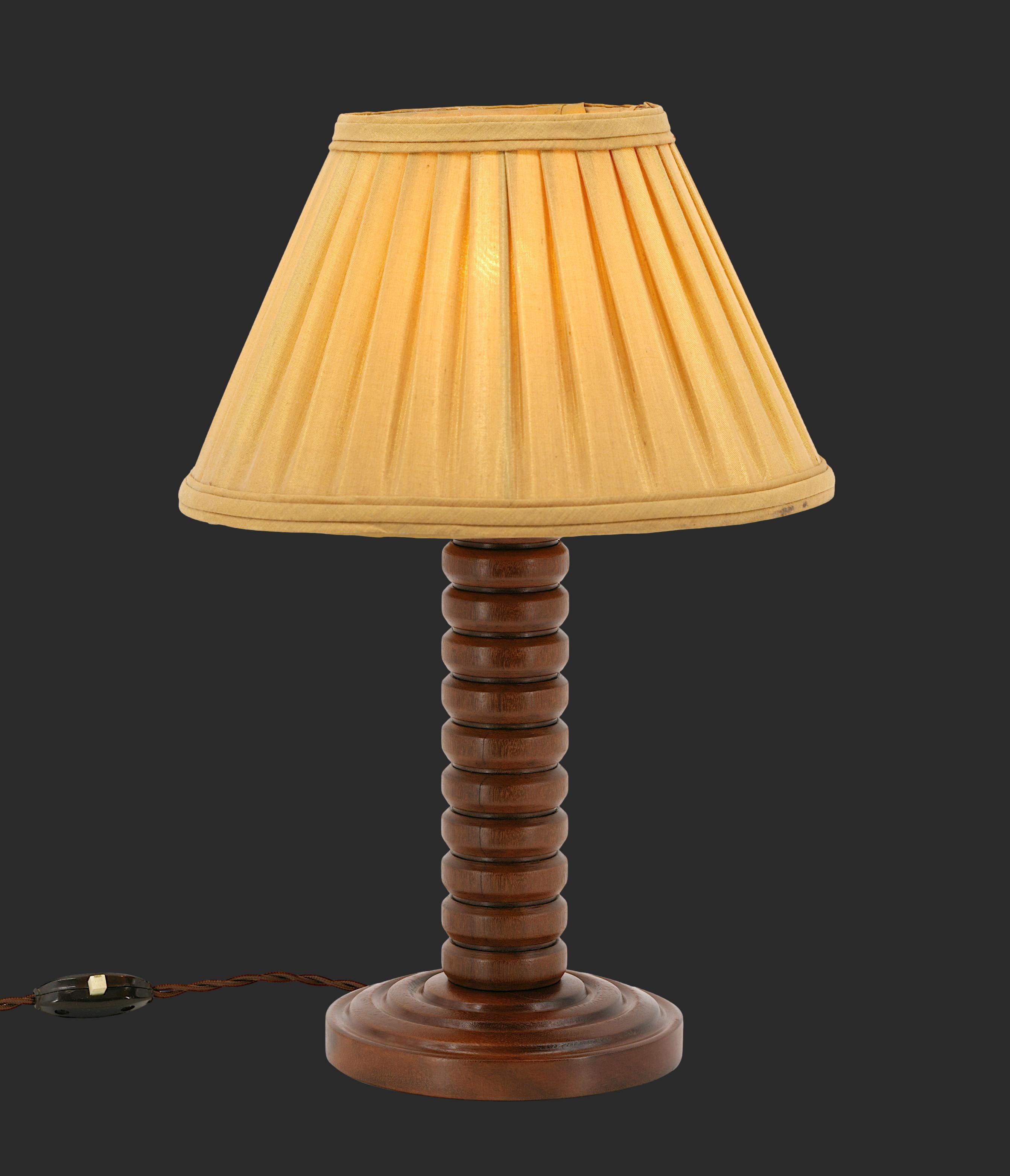 French Art Deco Wooden Table Lamp by Bouchard, 1930s For Sale at 1stDibs