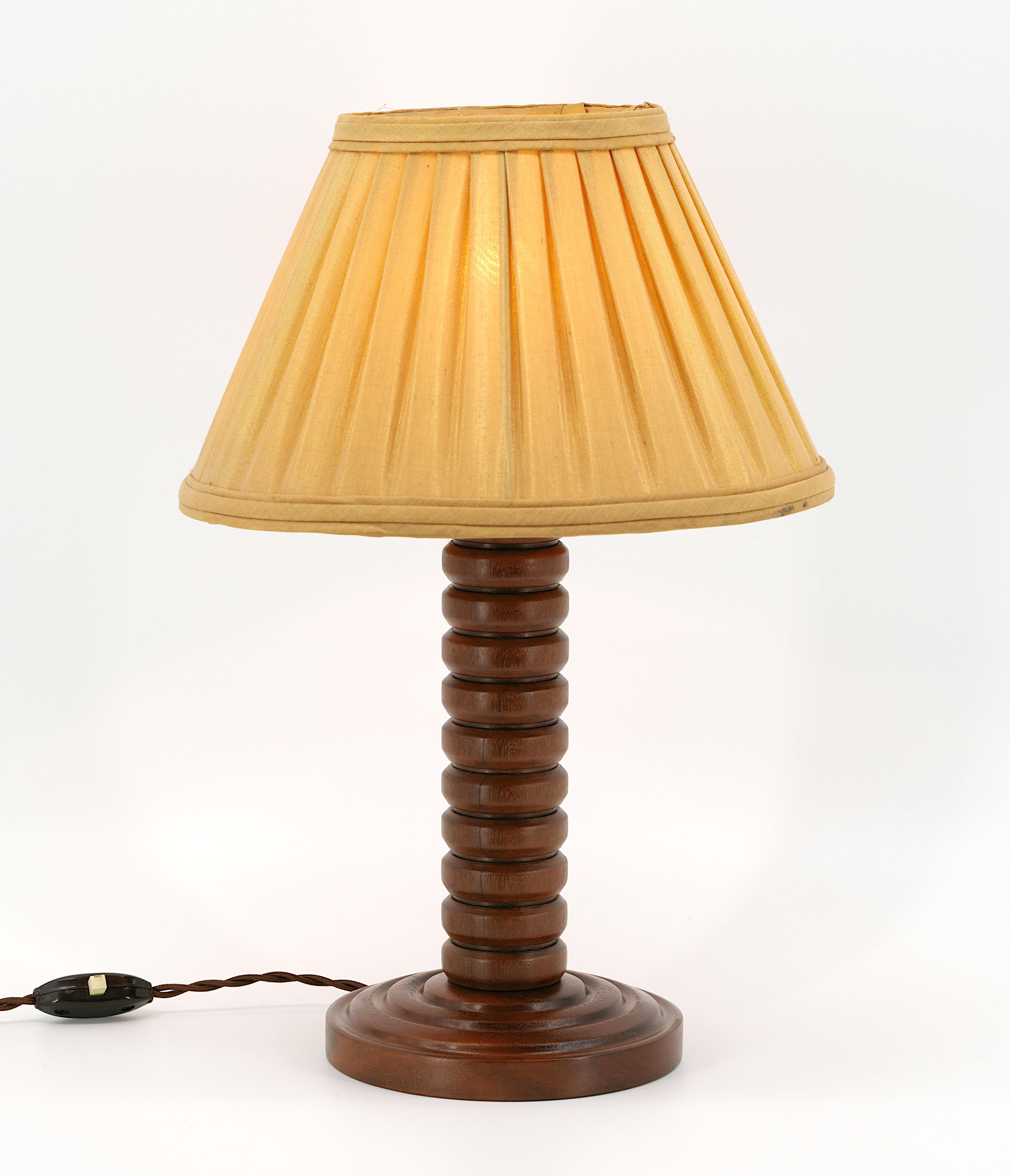 French Art Deco table lamp, 1930s, by Bouchard P&F, 31, rue de l'Avenir, Bagnolet (Lyon), France, 1930s. Wooden base by Bouchard Père & Fils (mahogany?). The lampshade was sold separately. This one is old and shows traces of age, but it can be