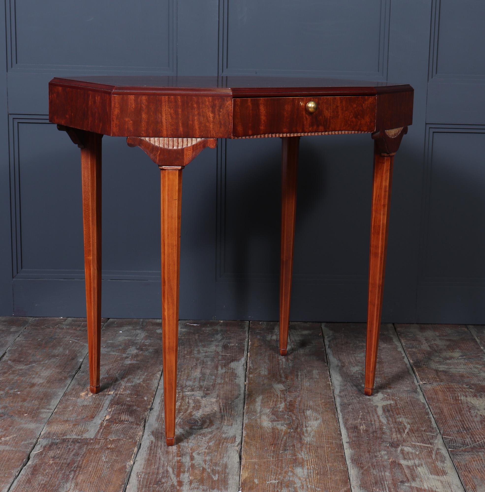 Table à écrire Art déco français en vente 6