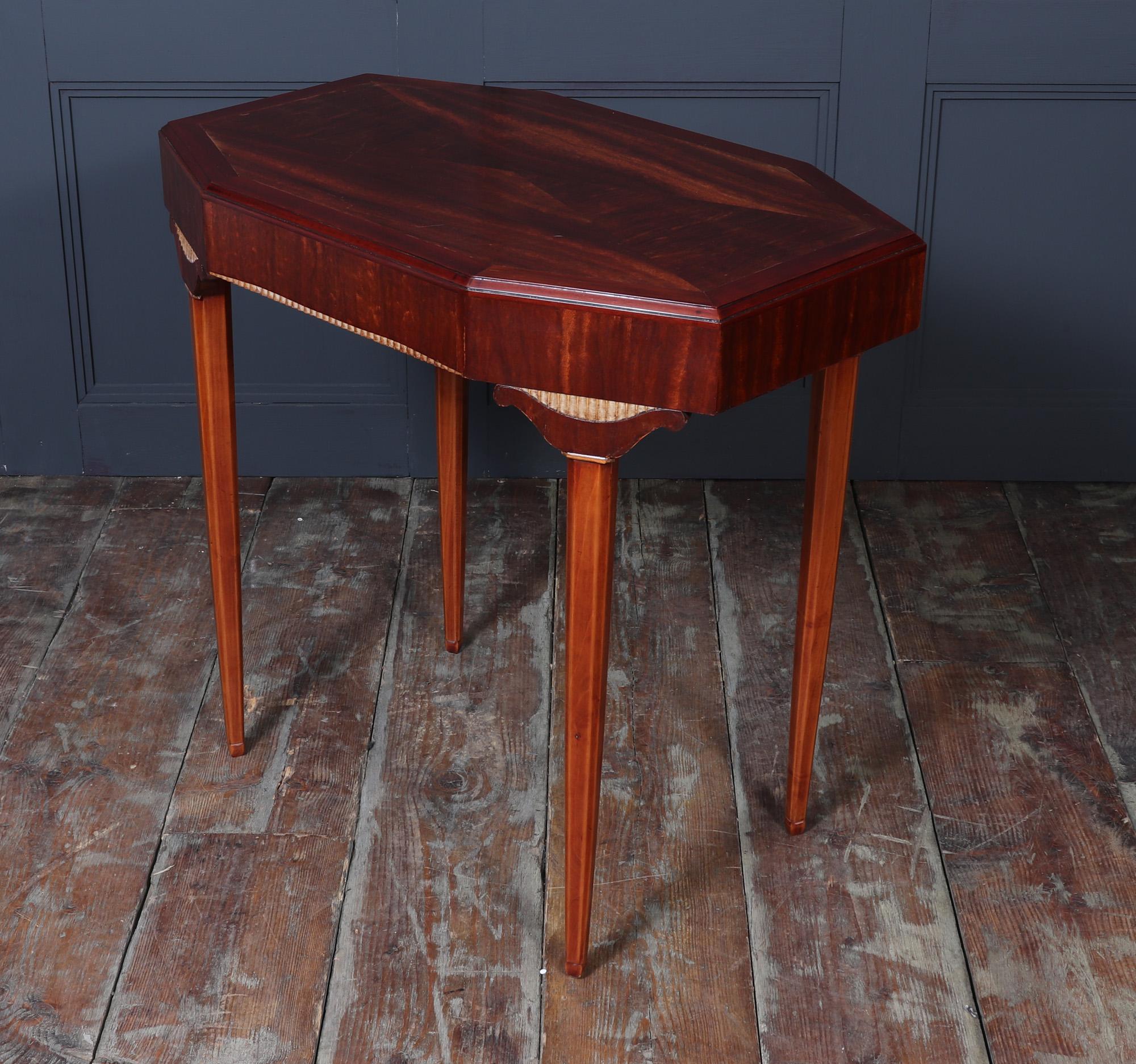 Table à écrire Art déco français en vente 8