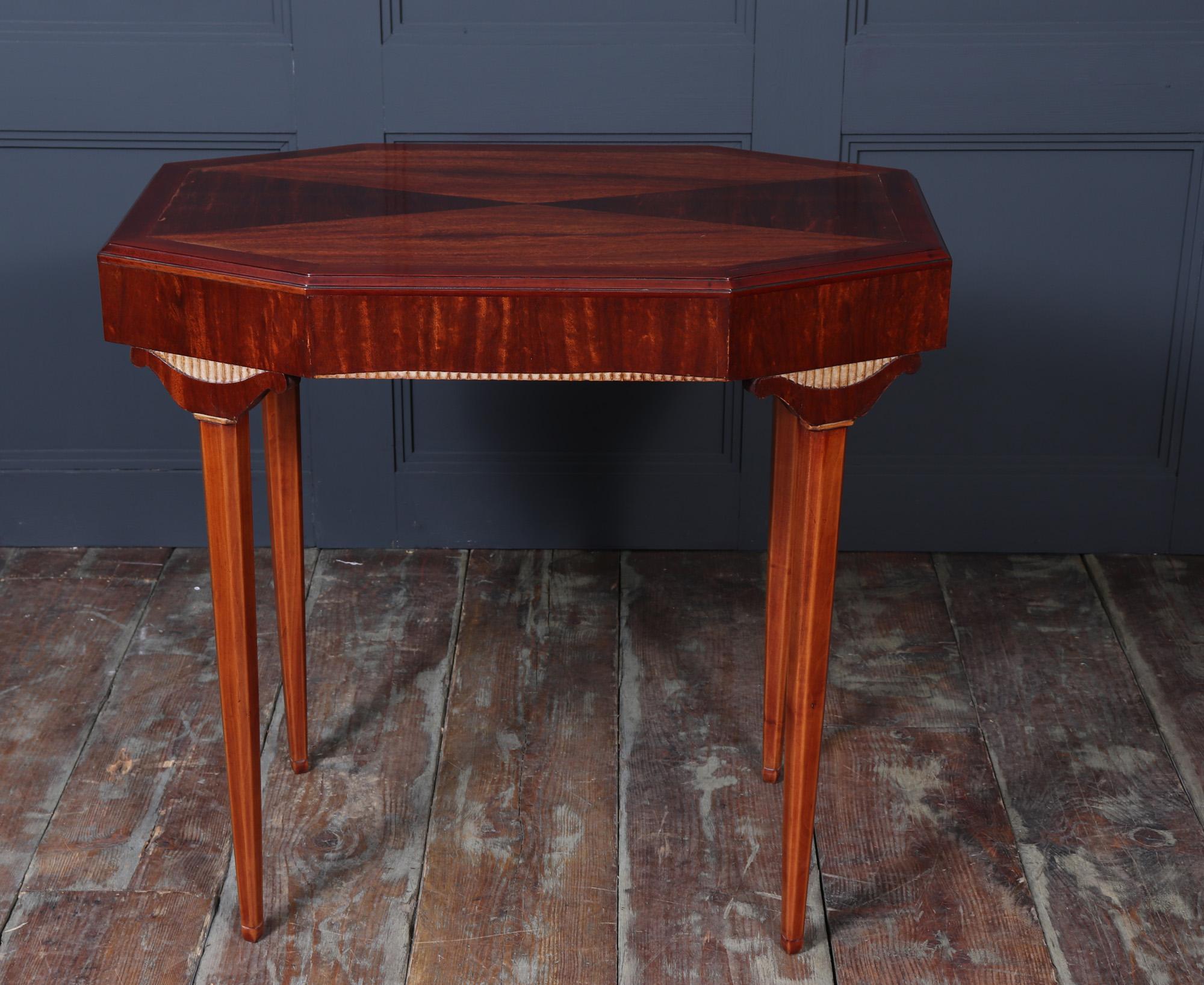 Table à écrire Art déco français en vente 11