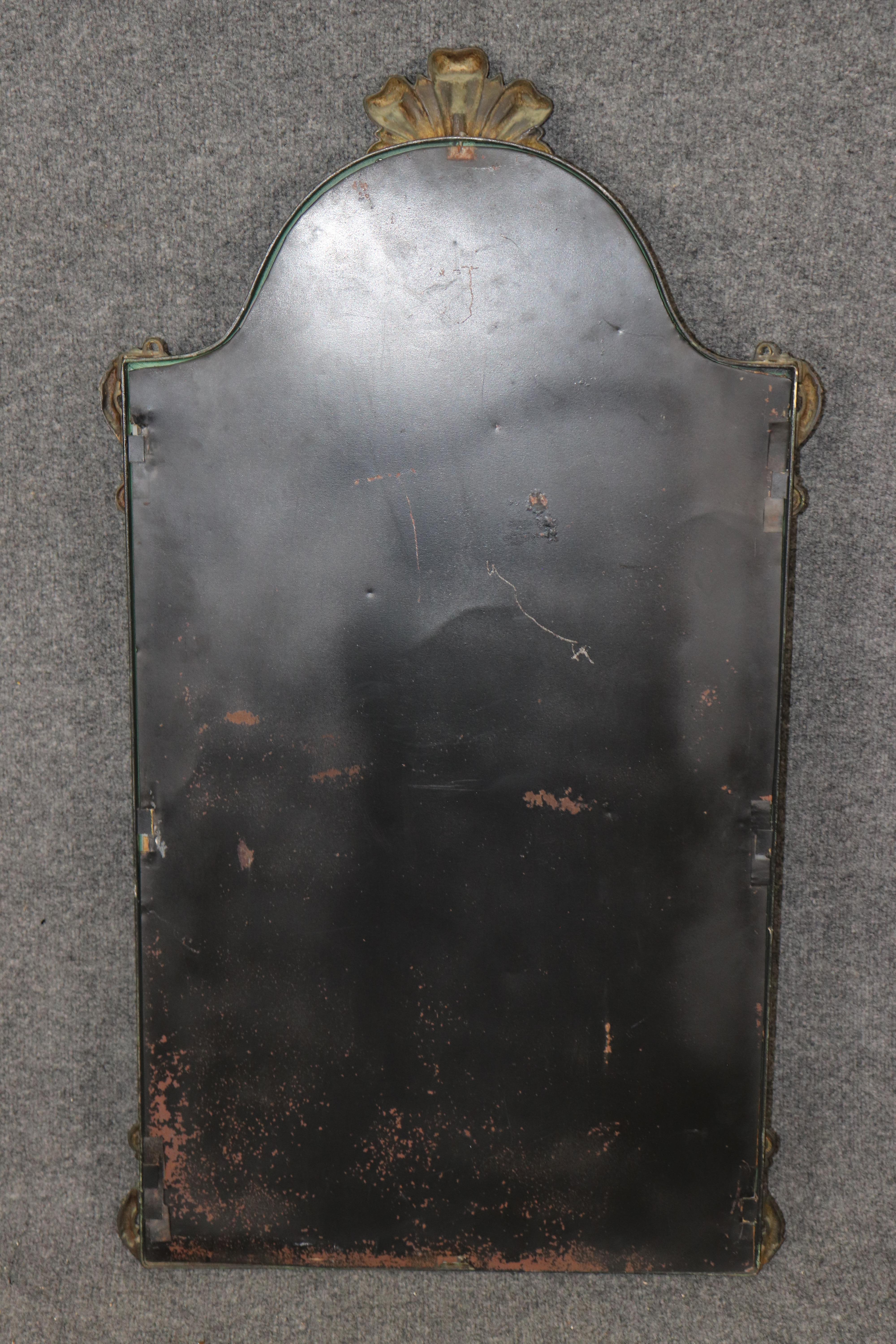Français Miroir Art déco français en fer forgé et bronze des années 1930 en vente