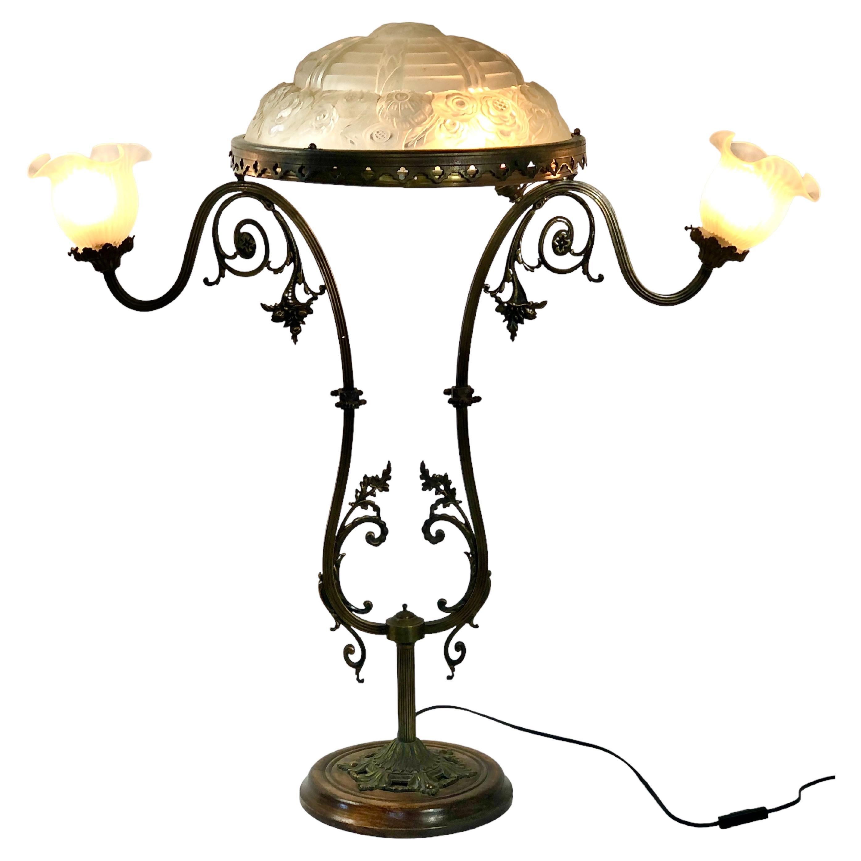 French Art Deco Wrought Iron and Glass Table Lamp For Sale