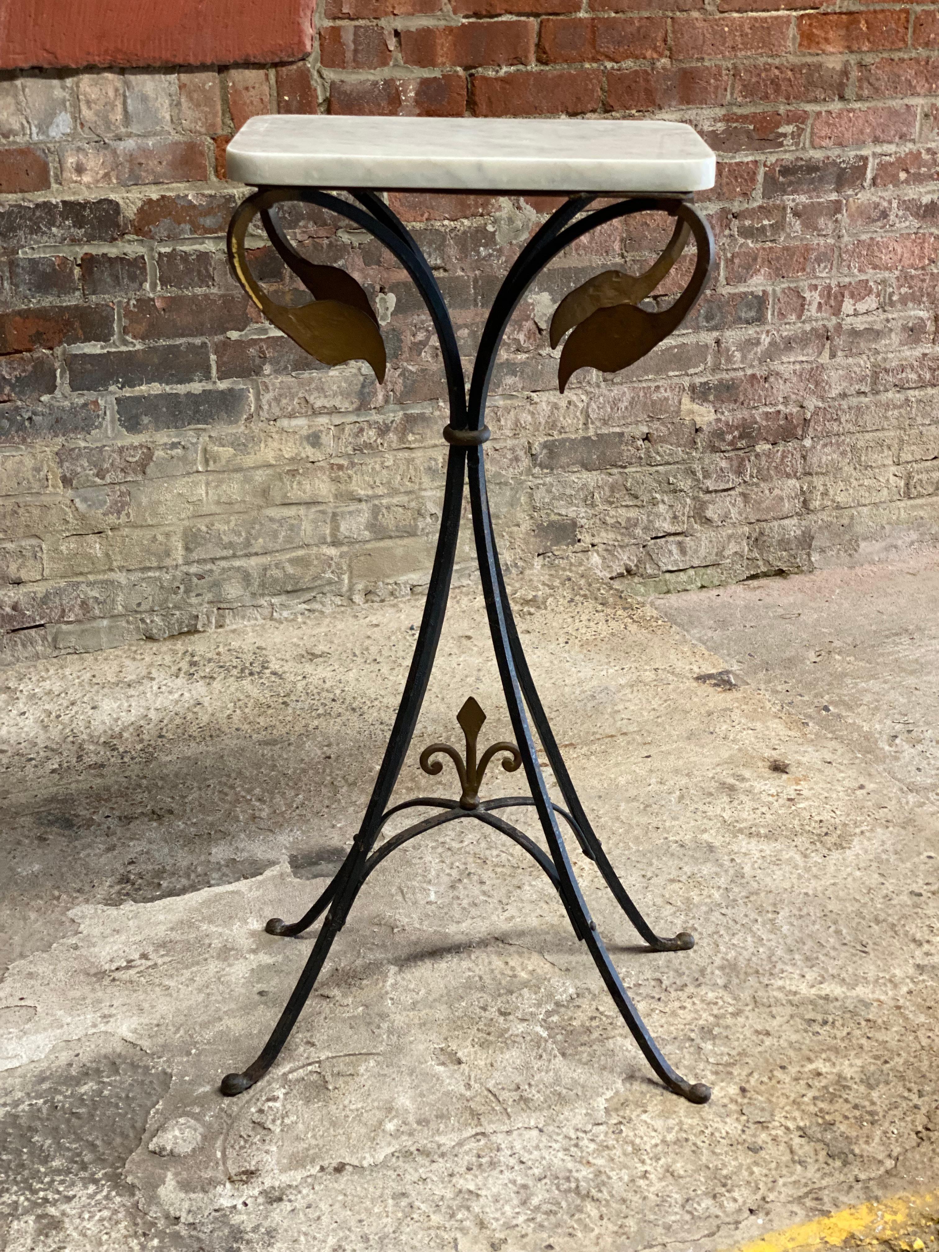 French Art Deco Wrought Iron and Marble Flamingo and Fleur d'Lis Stand 2