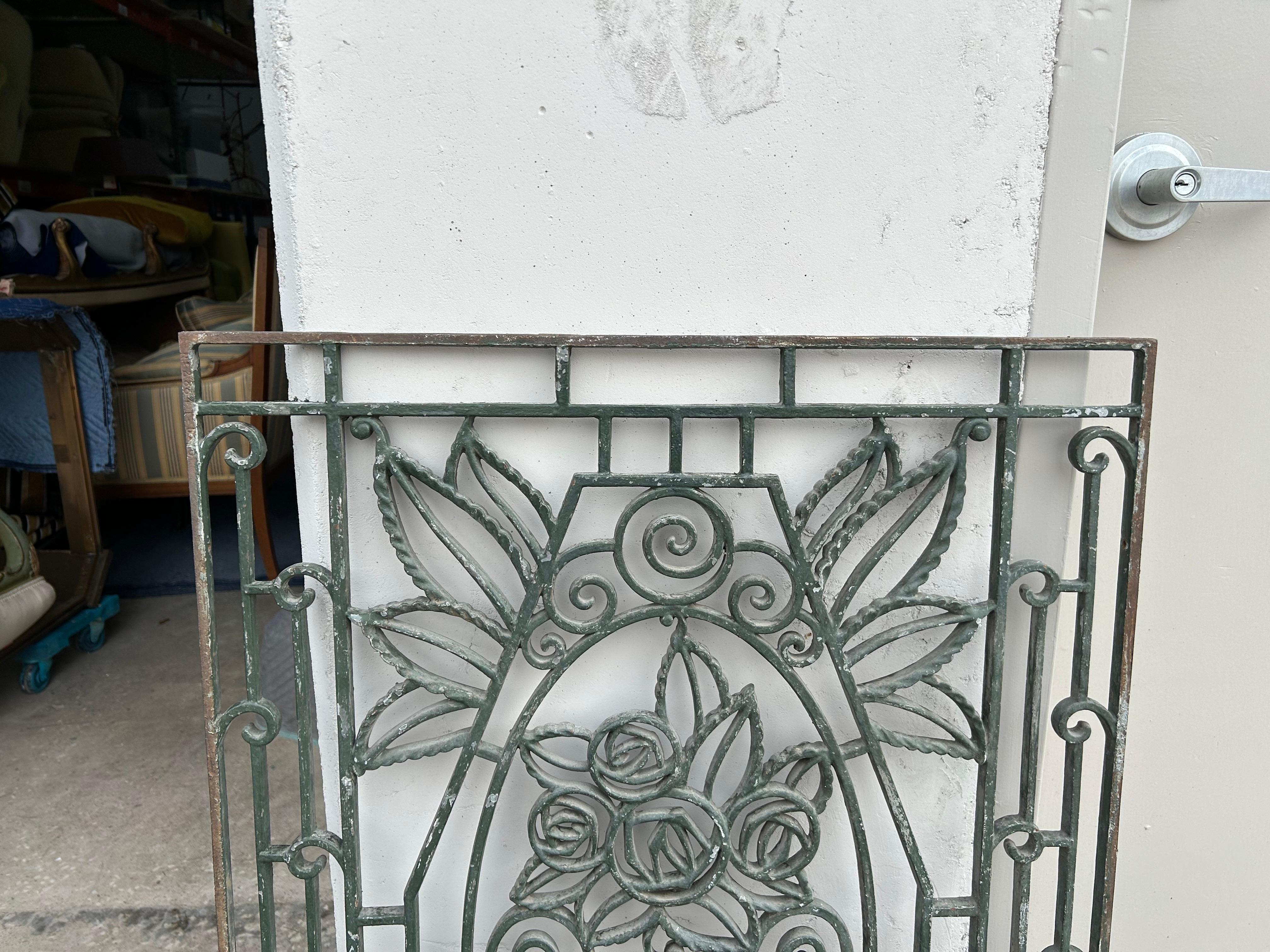 French Art Deco Wrought Iron Architectural Element In Good Condition In Houston, TX