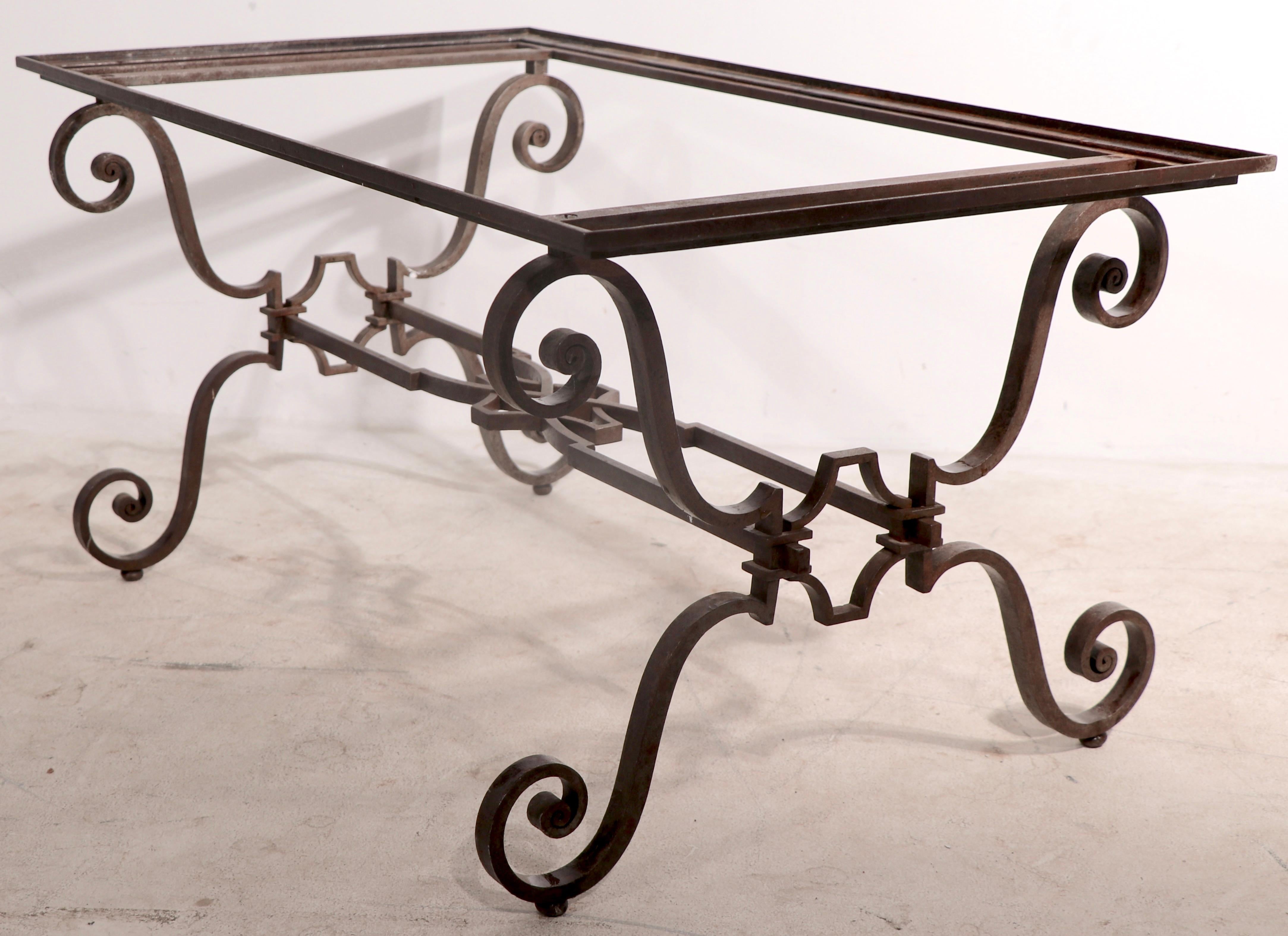 French Art Deco Wrought Iron Coffee Table Base Att. to Raymond Subes In Good Condition For Sale In New York, NY