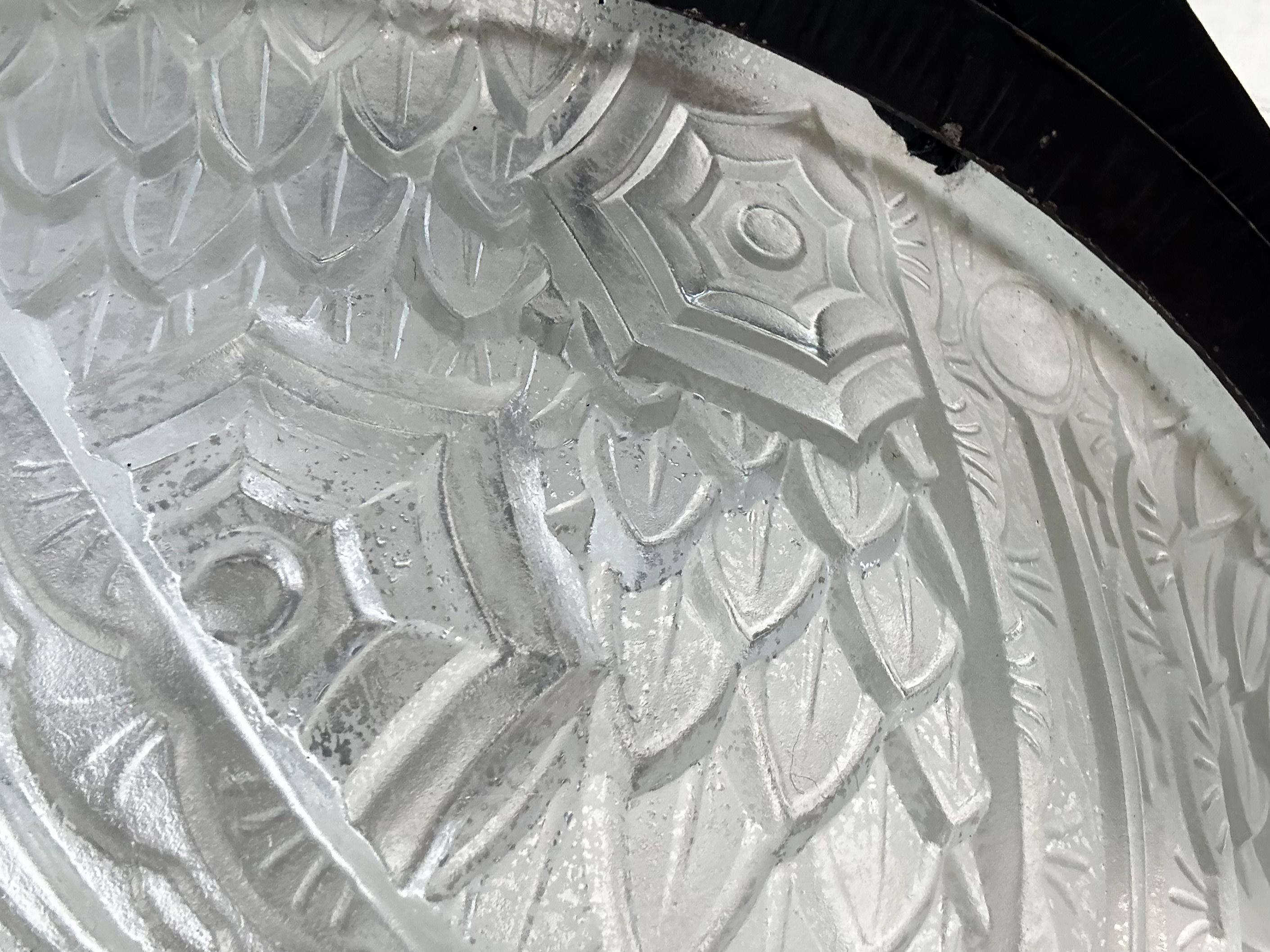 Lustre Art Déco en fer forgé et verre, I Muller Freres Attribué, c1930 en vente 3