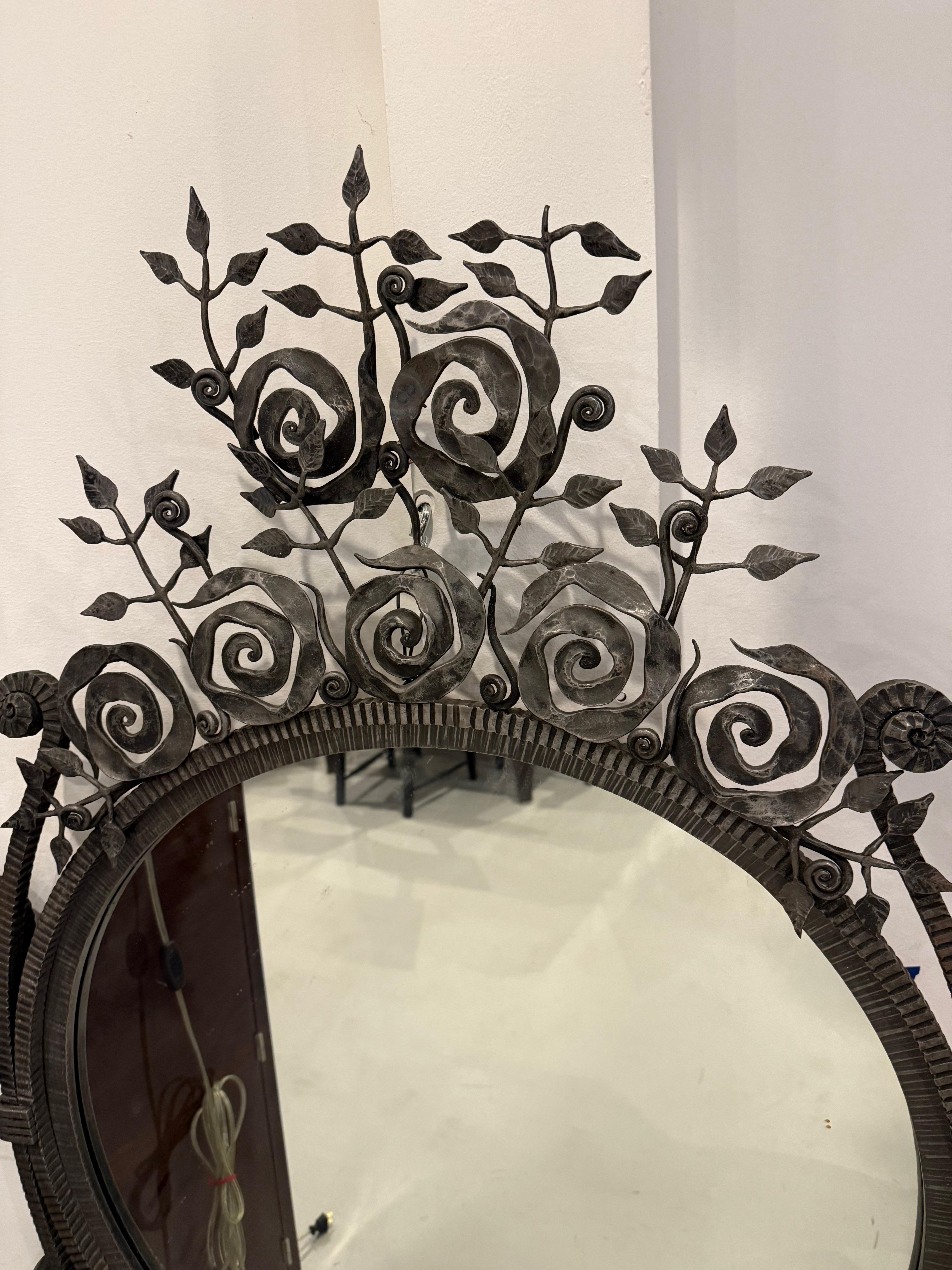 Specchio in ferro battuto francese Art Deco Mirror in vendita 10