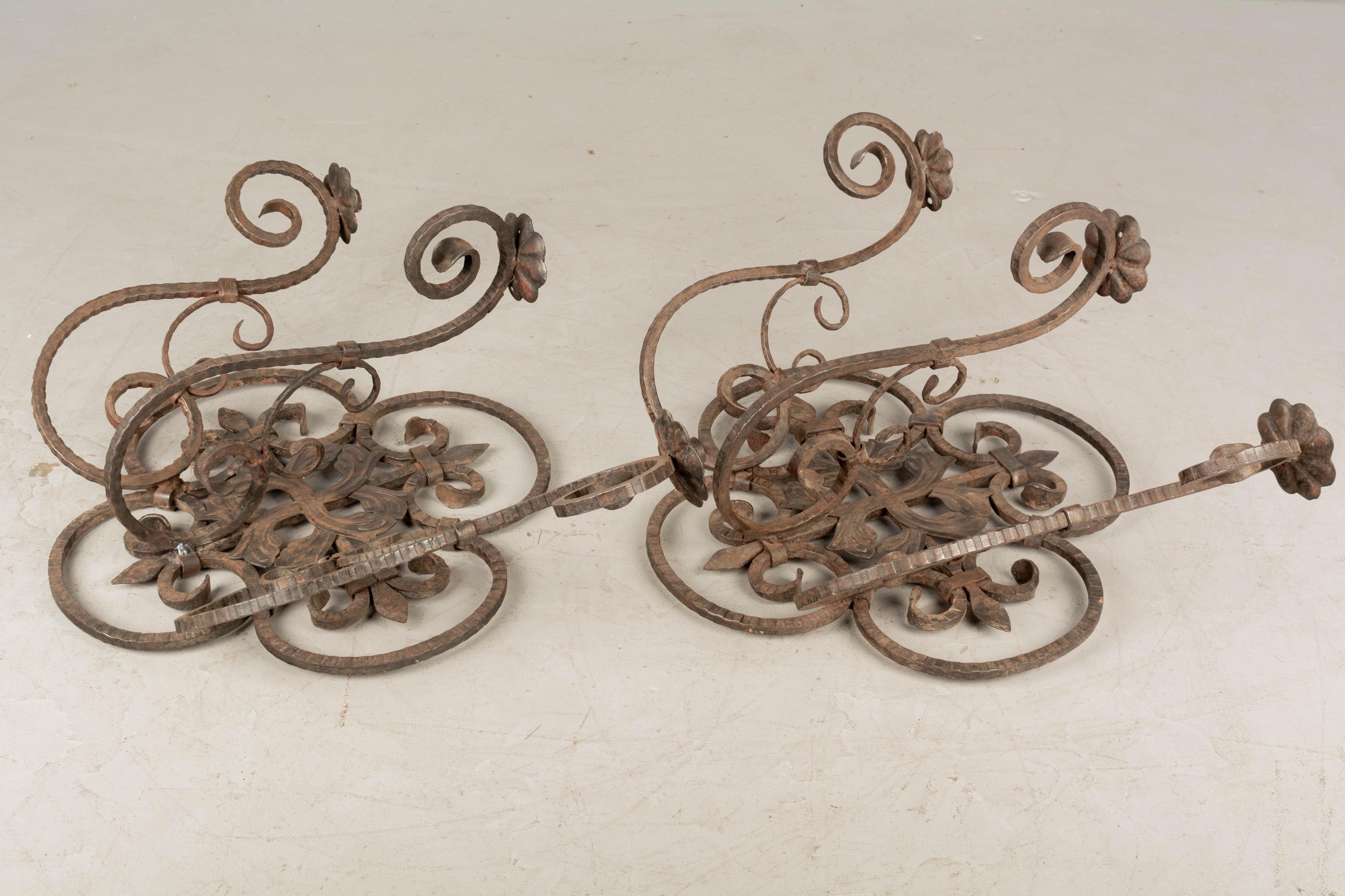 French Art Deco Wrought Iron Sconces Pair For Sale 2