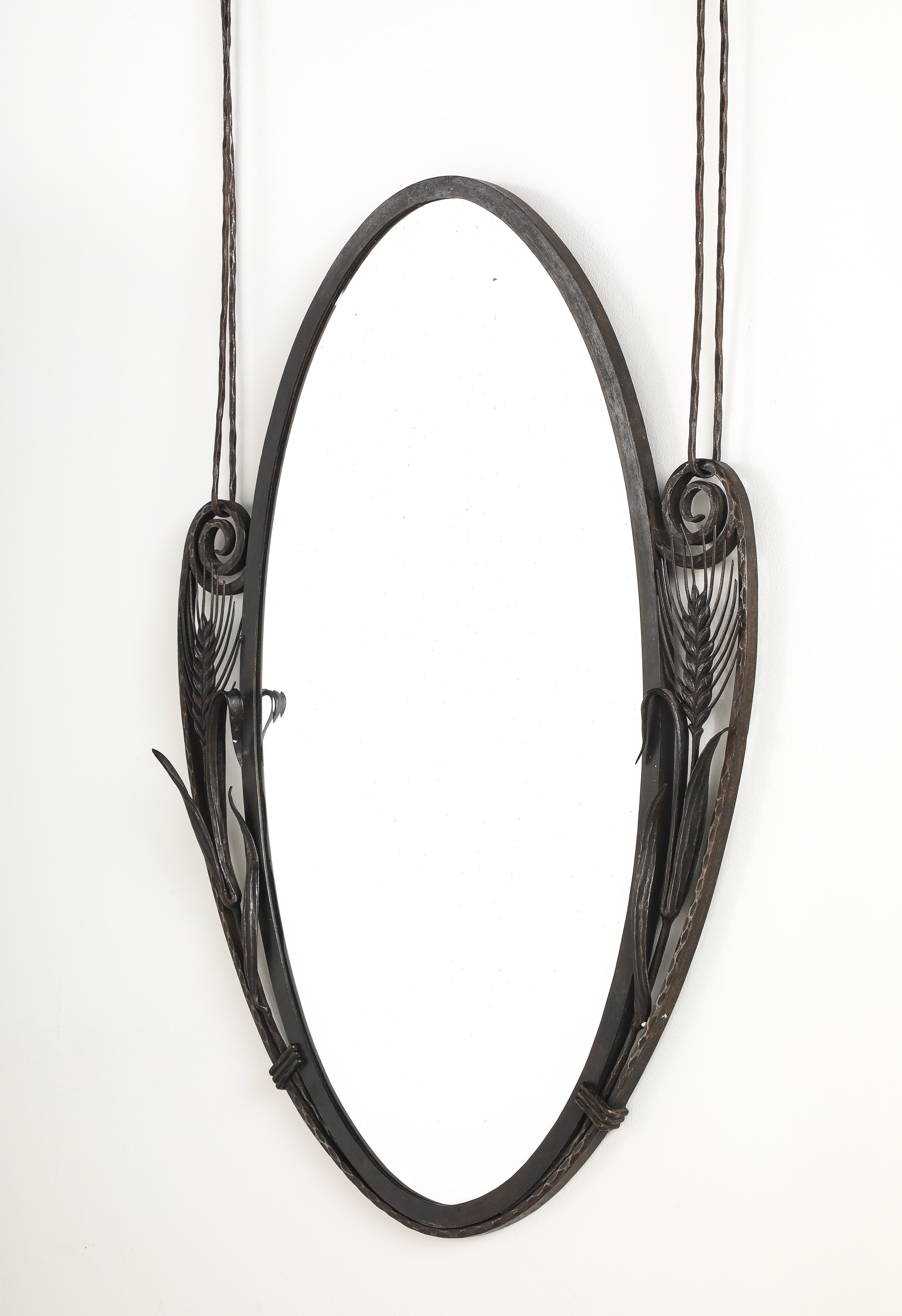 Specchio da parete in ferro battuto in stile Art Déco francese, 1930 circa in vendita 7