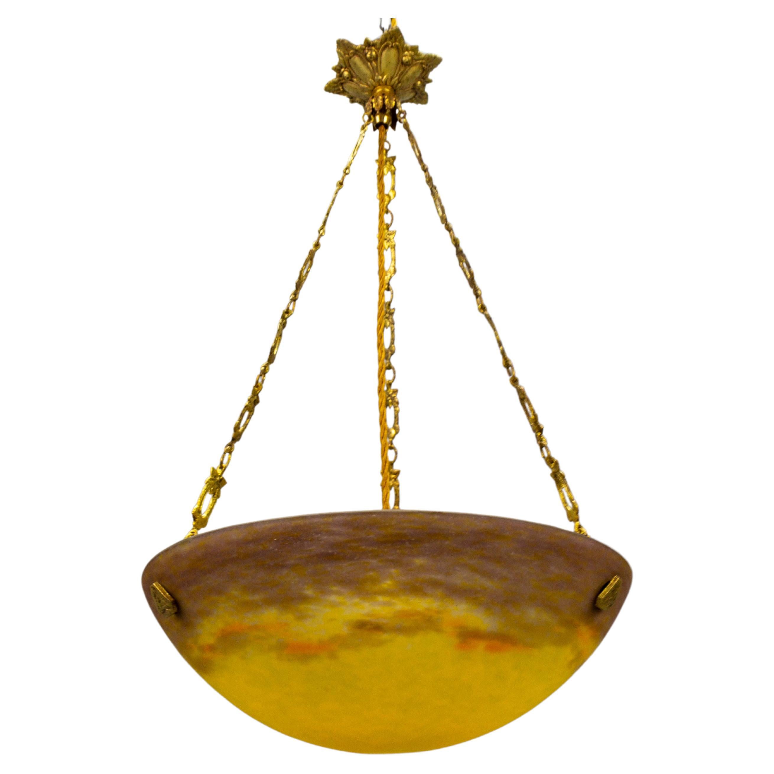 French Art Deco Yellow Pendant Light by G.V. de Croismare, Muller Frères, 1920s For Sale