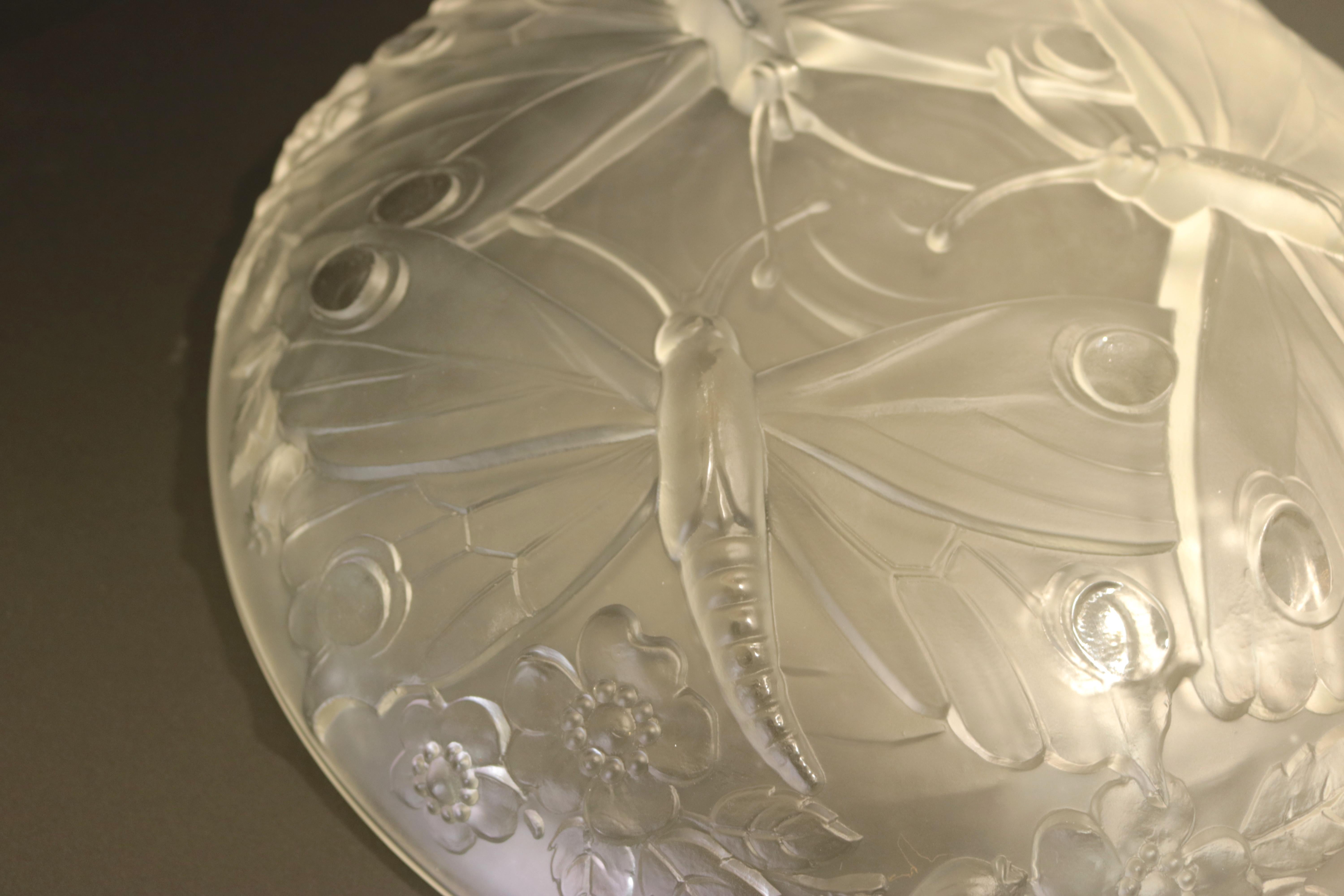 Cast French Verlys Art Glass Butterfly Bowl, 1900s- Lalique Style For Sale