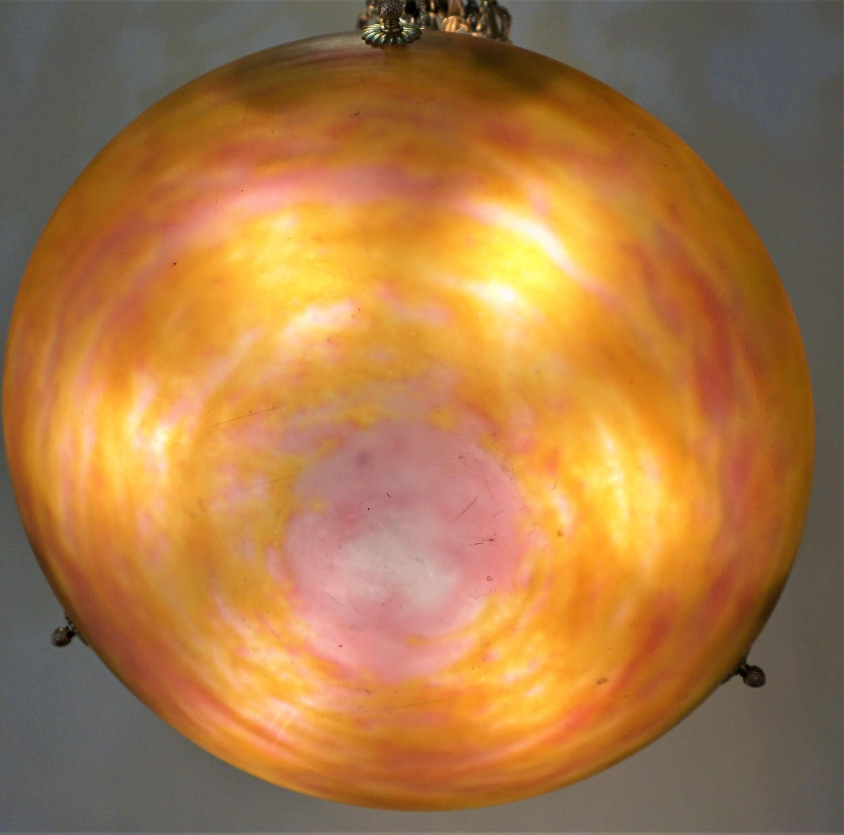 Early 20th Century French Art Glass Chandelier by Daum Nancy