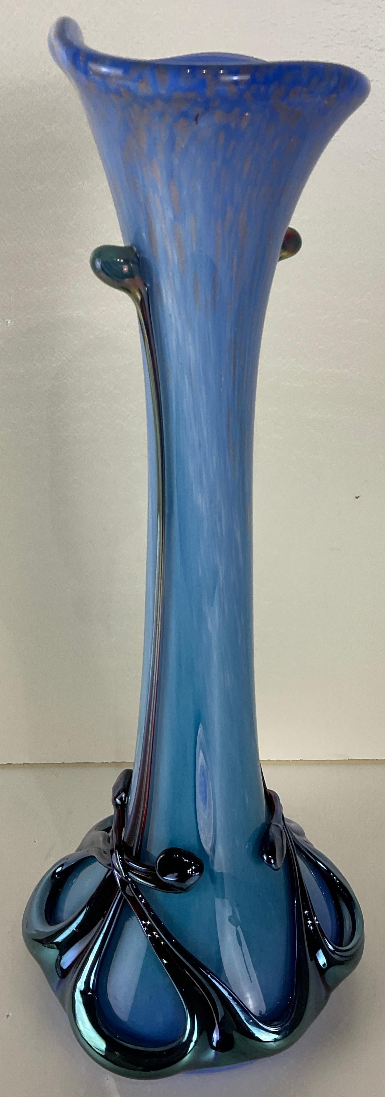 Art déco Vase en verre d'art déco français signé Jean Michel Operto en vente